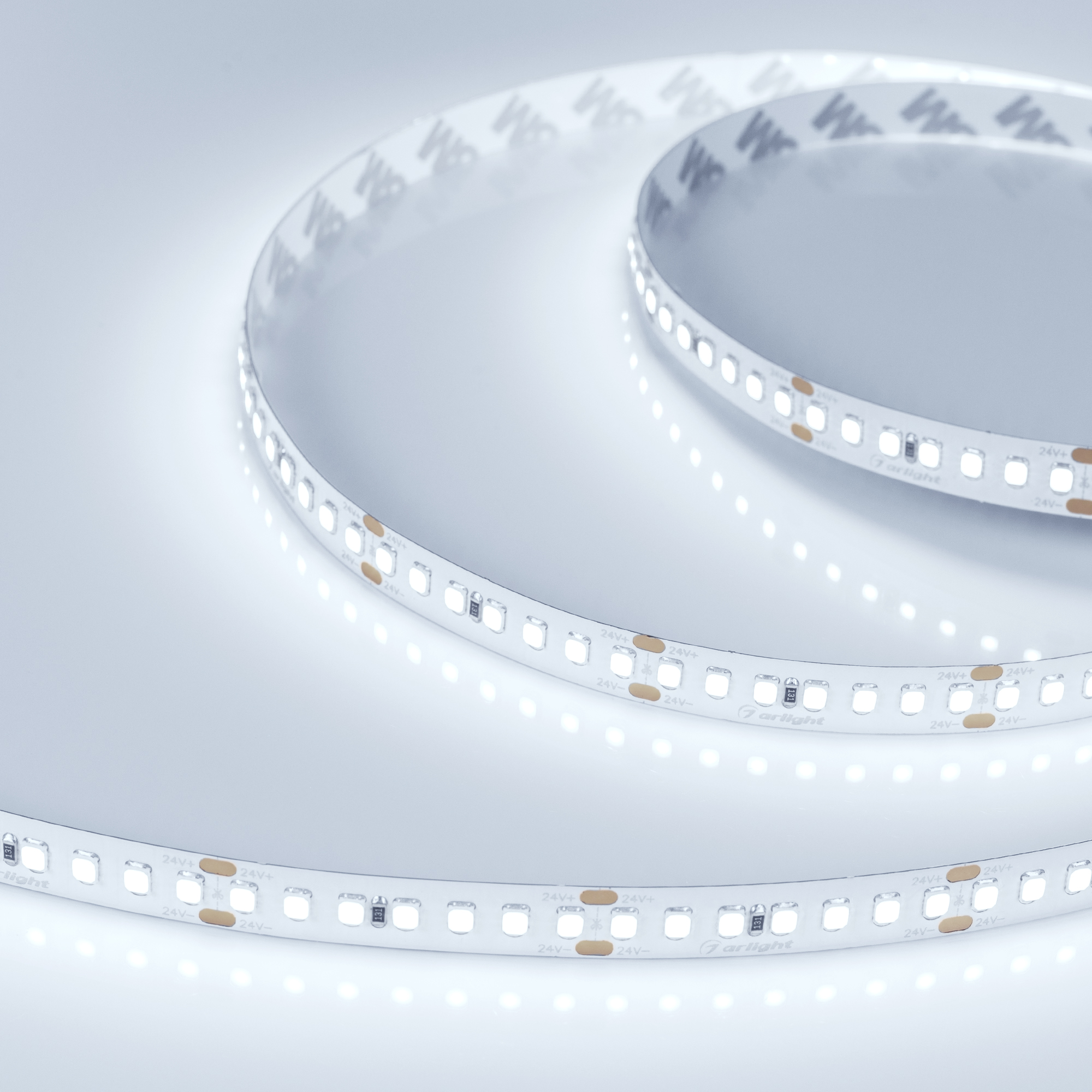 Лента RT 2-5000 24V Cool 8K 3x (2835, 840 LED, LUX) 019092 - Arlight