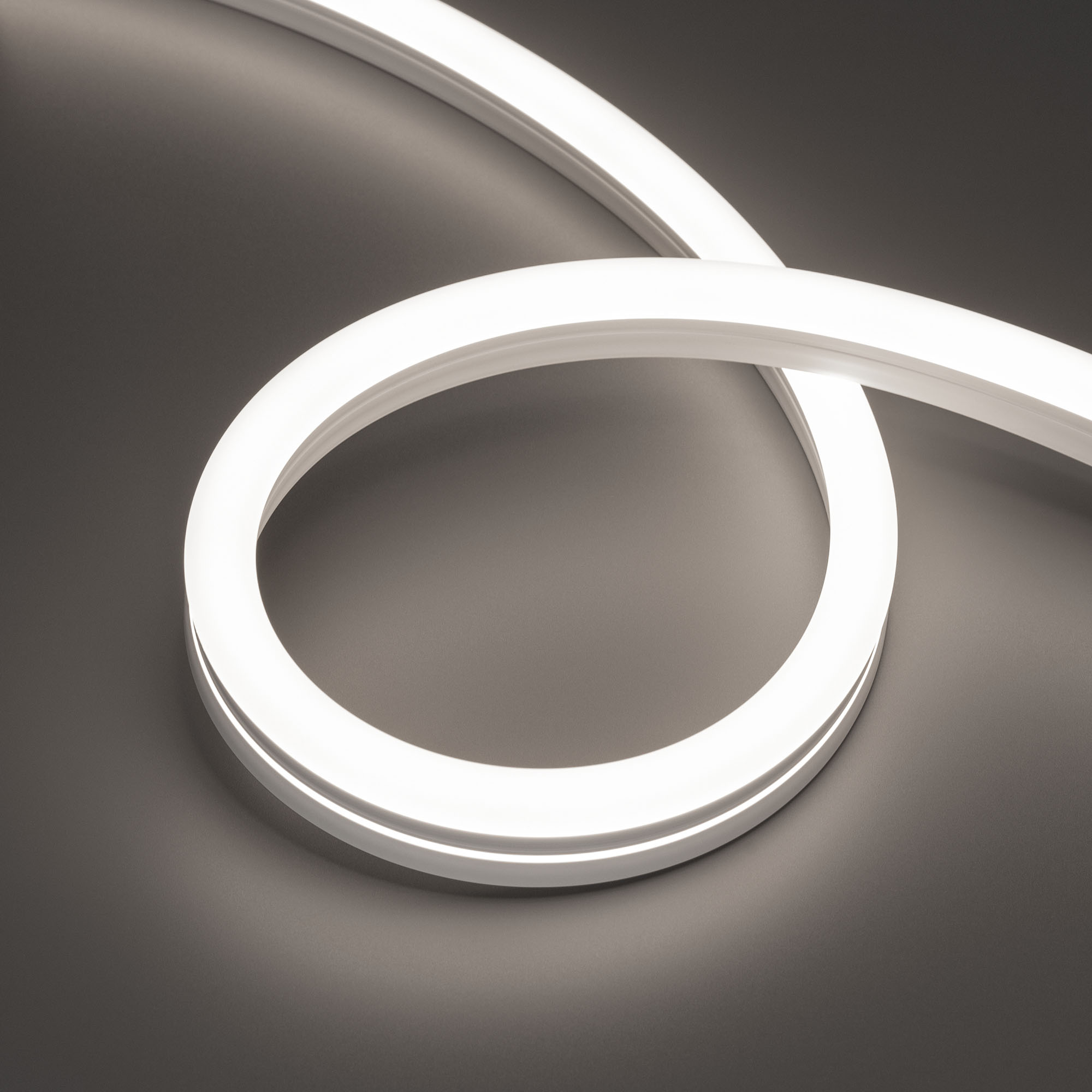 Лента герметичная MOONLIGHT-SIDE-A140-12x24mm 24V Day5000 (9.6 W/m, IP68, 5m, wire x2) 042800 - Arlight