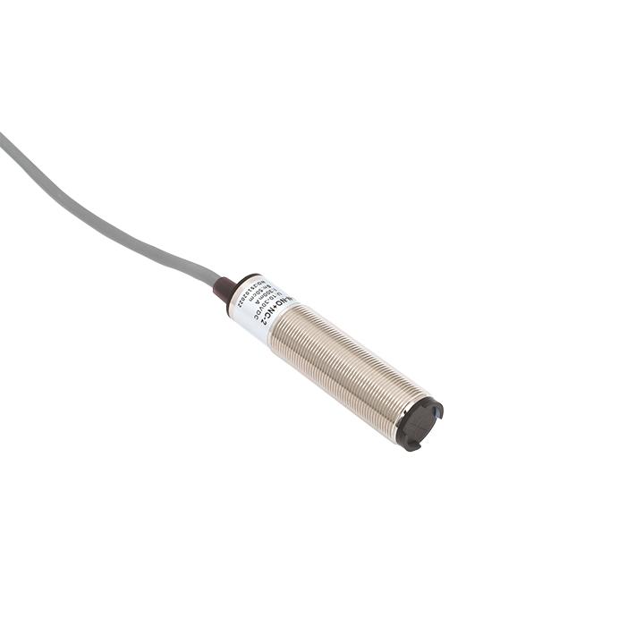Оптический бесконтактный датчик PROXIS-3D-18-50-N-NO+NC-2 - EKF