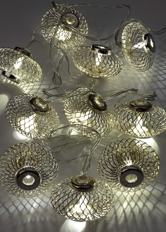 Гирлянда светодиодная "Фонарики" хром 5х3см 10LED тепл. бел. 1.8+0.3м КОСМОС KOC_GIR-B120 - Космос