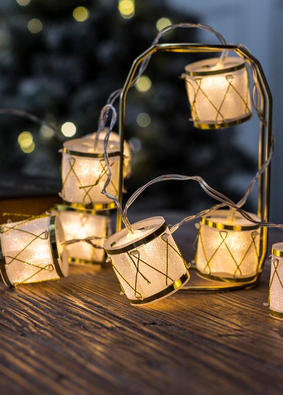 Гирлянда светодиодная "Барабаны" pvc 5х4см 10LED тепл. бел. 1.8+0.3м КОСМОС KOC_GIR-B117 - Космос