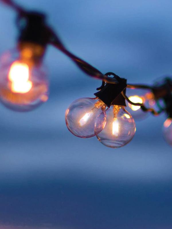 Гирлянда светодиодная 5м+2м шаг 50см 10LED тепл. бел. 220В уличная водонепроницаемая КОСМОС KOC_10lampsW_IP - Космос
