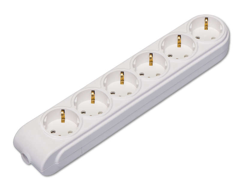 Колодка удлинителя 6-м с заземл. защ. шторки N6210000 - Makel