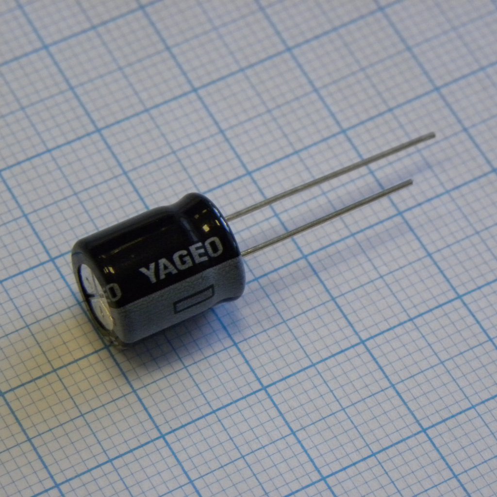 SH025M0330B5S-1012 - YAGEO
