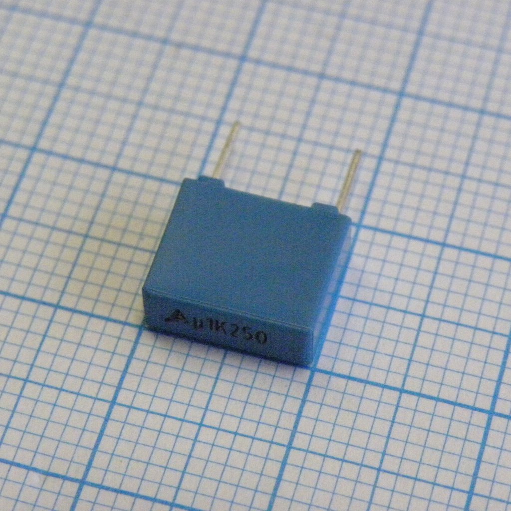 B32520C3104K - EPCOS