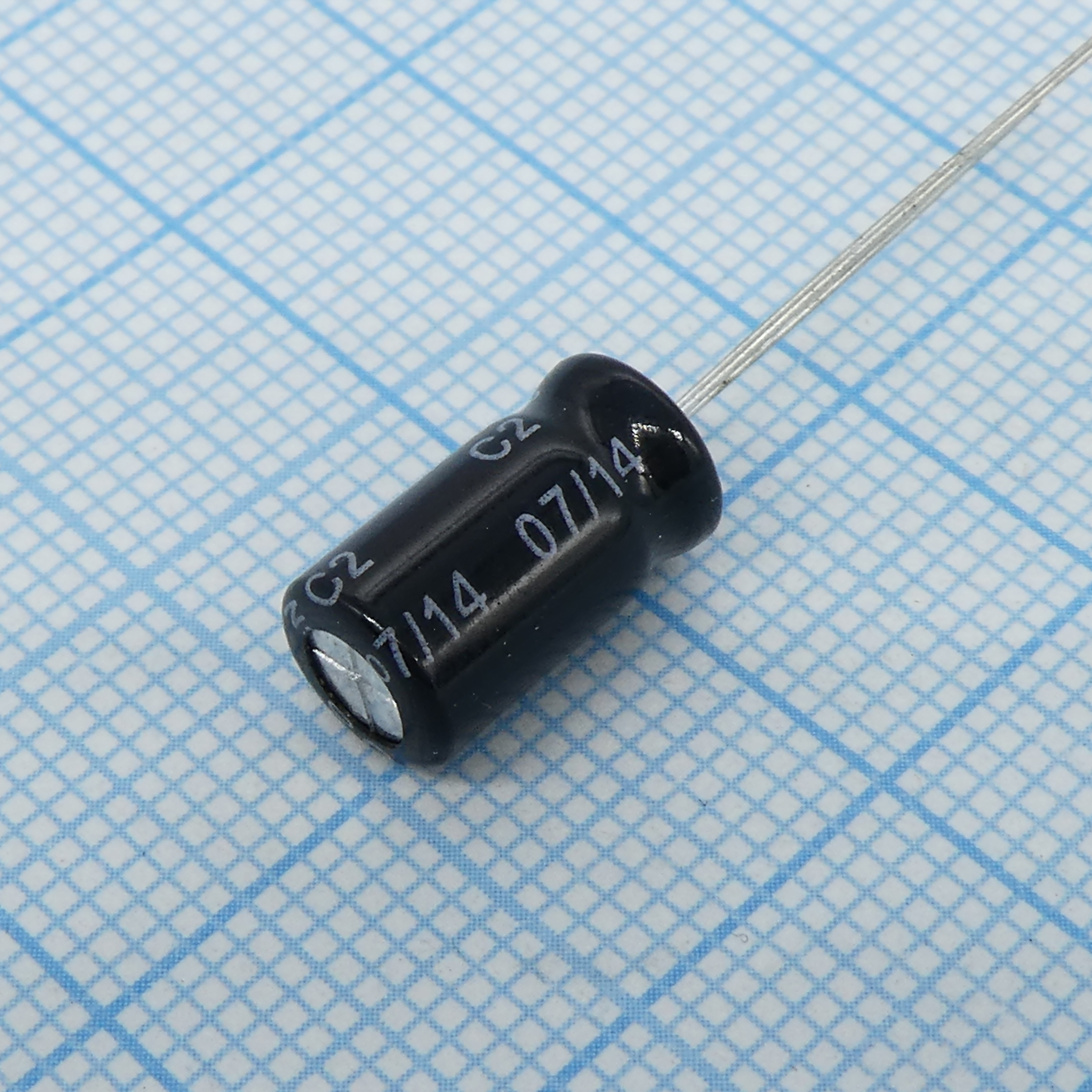 SN050M4R70BZF-0611 - YAGEO