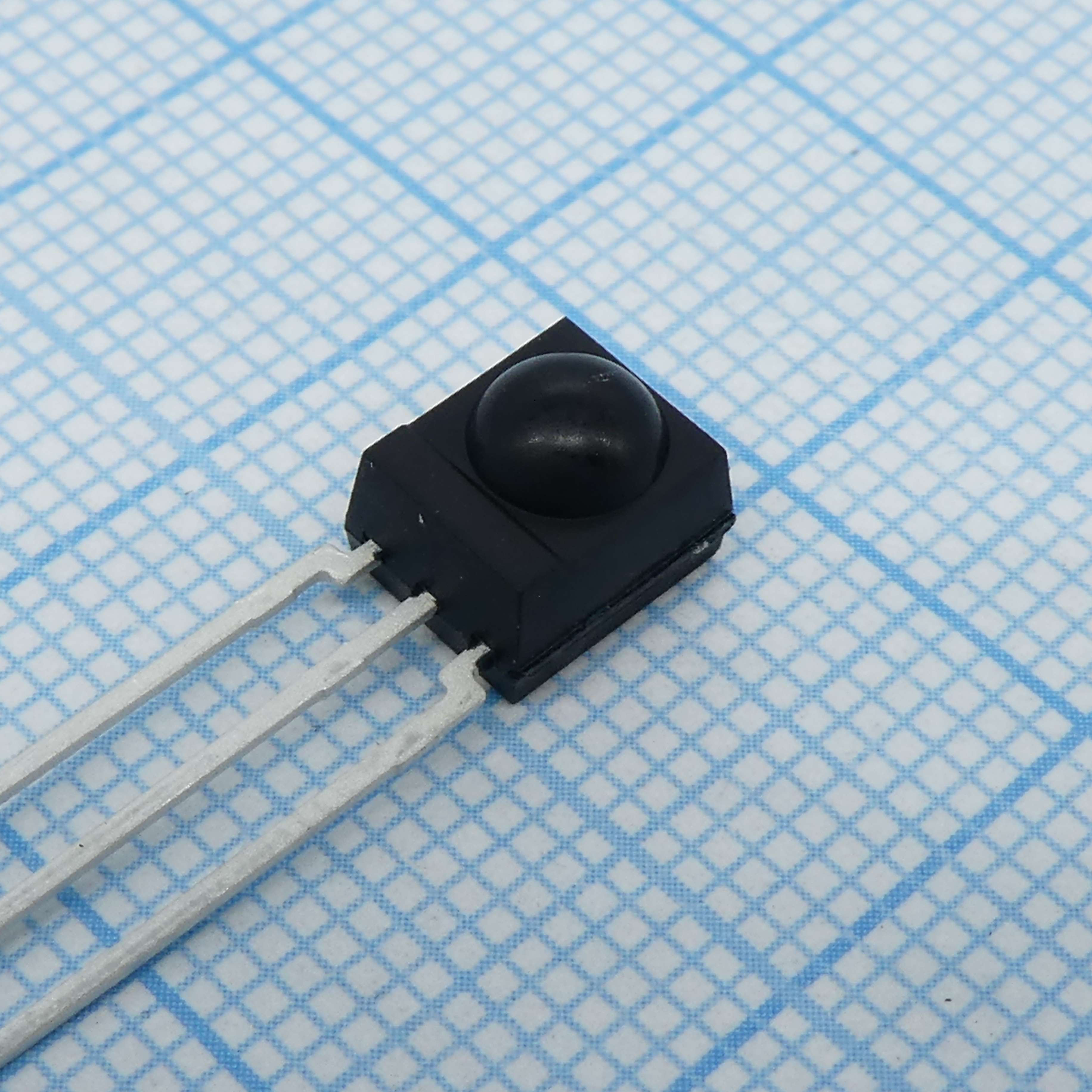 TSOP34338SS1F - VISHAY