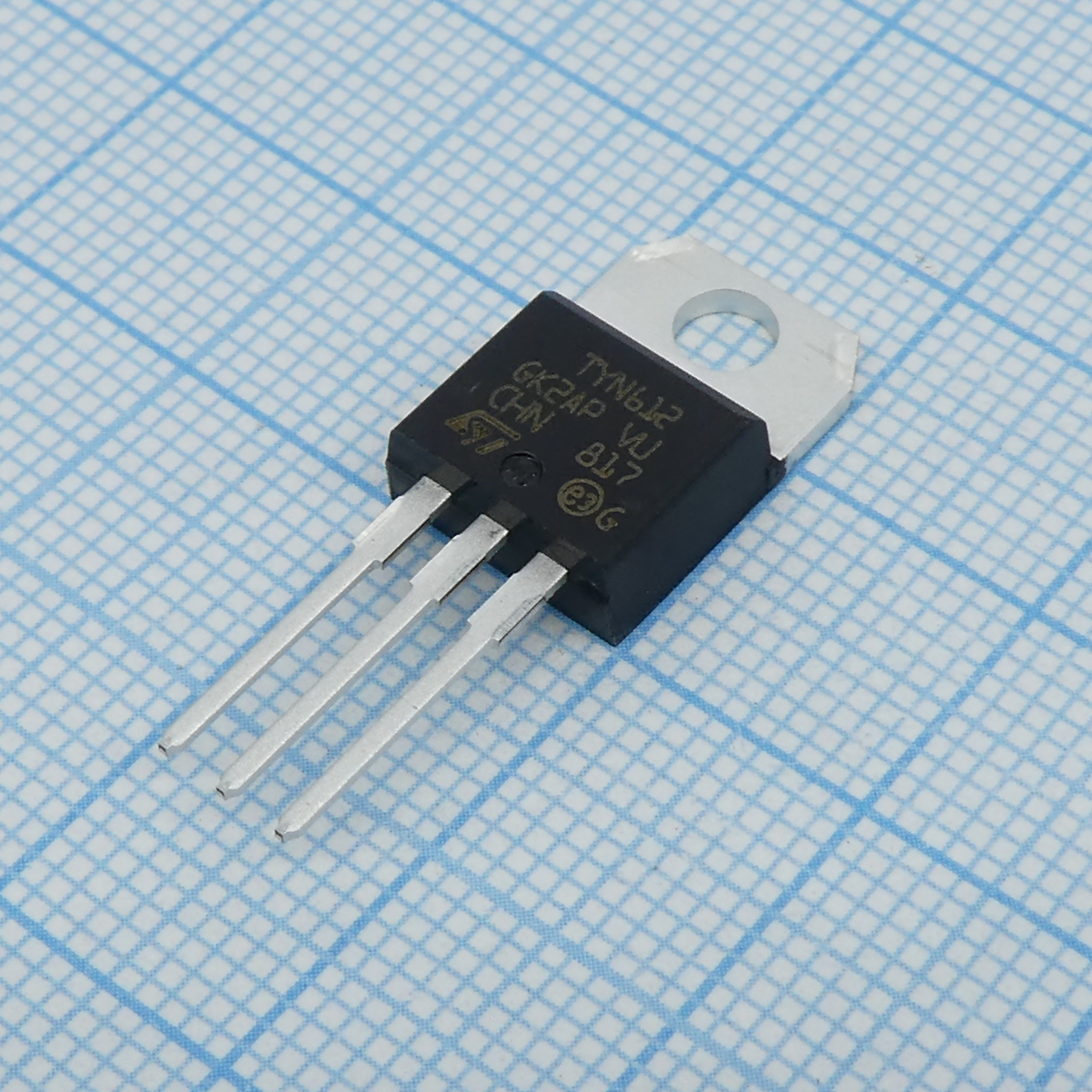 TYN612RG - STM