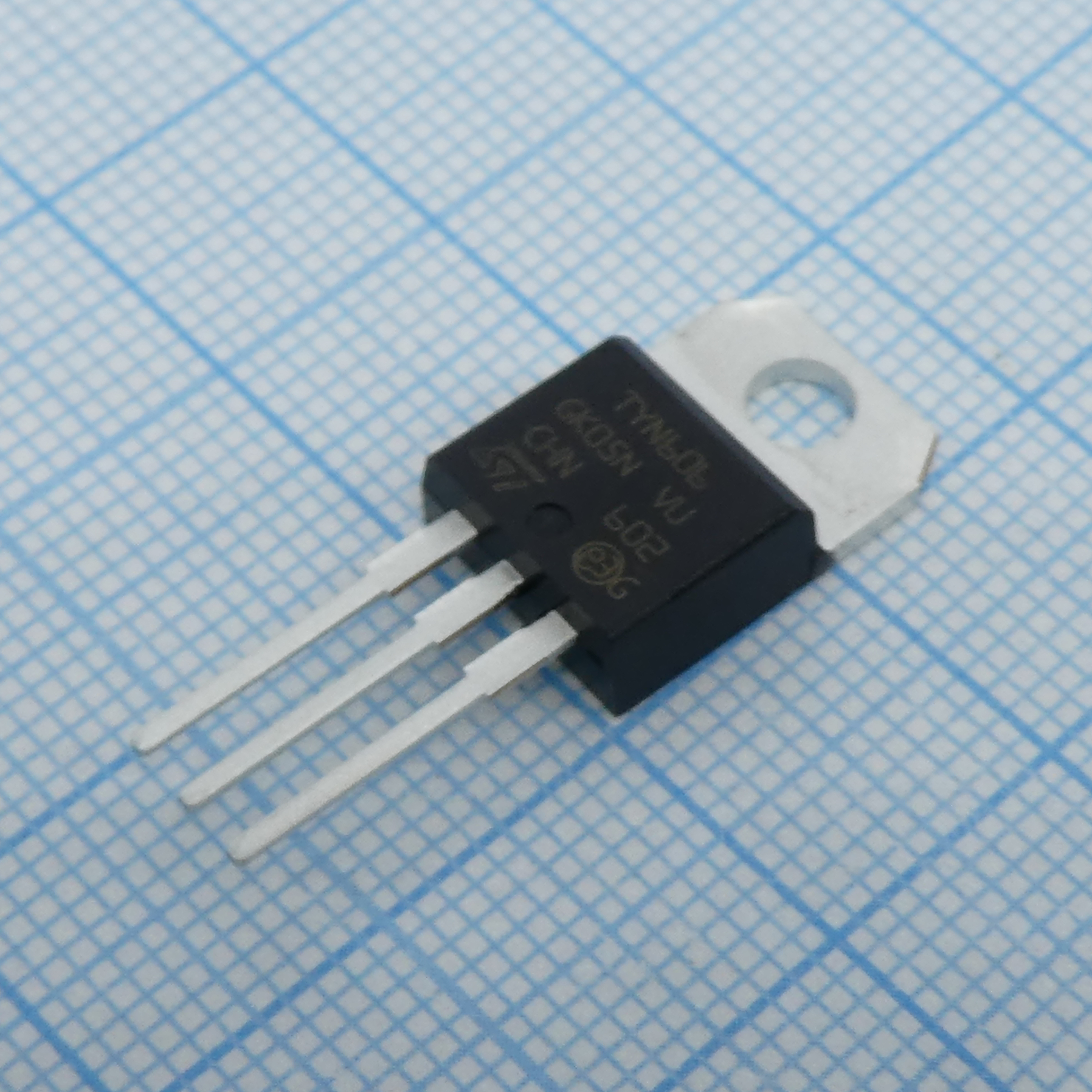 TYN606RG - STM
