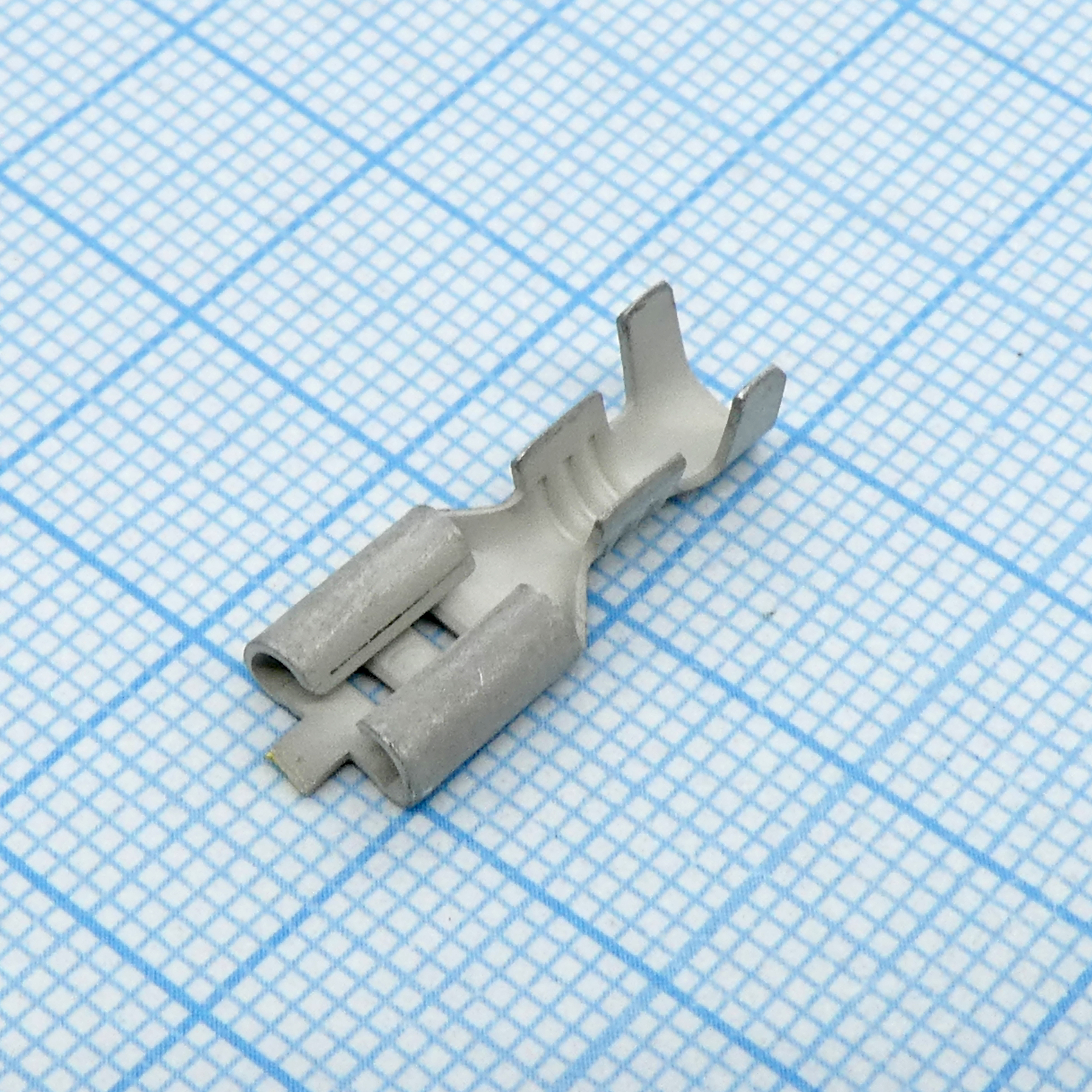 Контакт гнездовой 1/02497/44-02 - Атлант