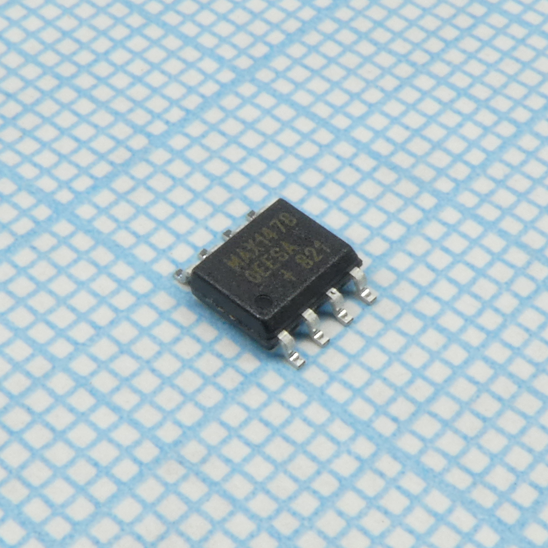 MAX14780EESA+T - MAX