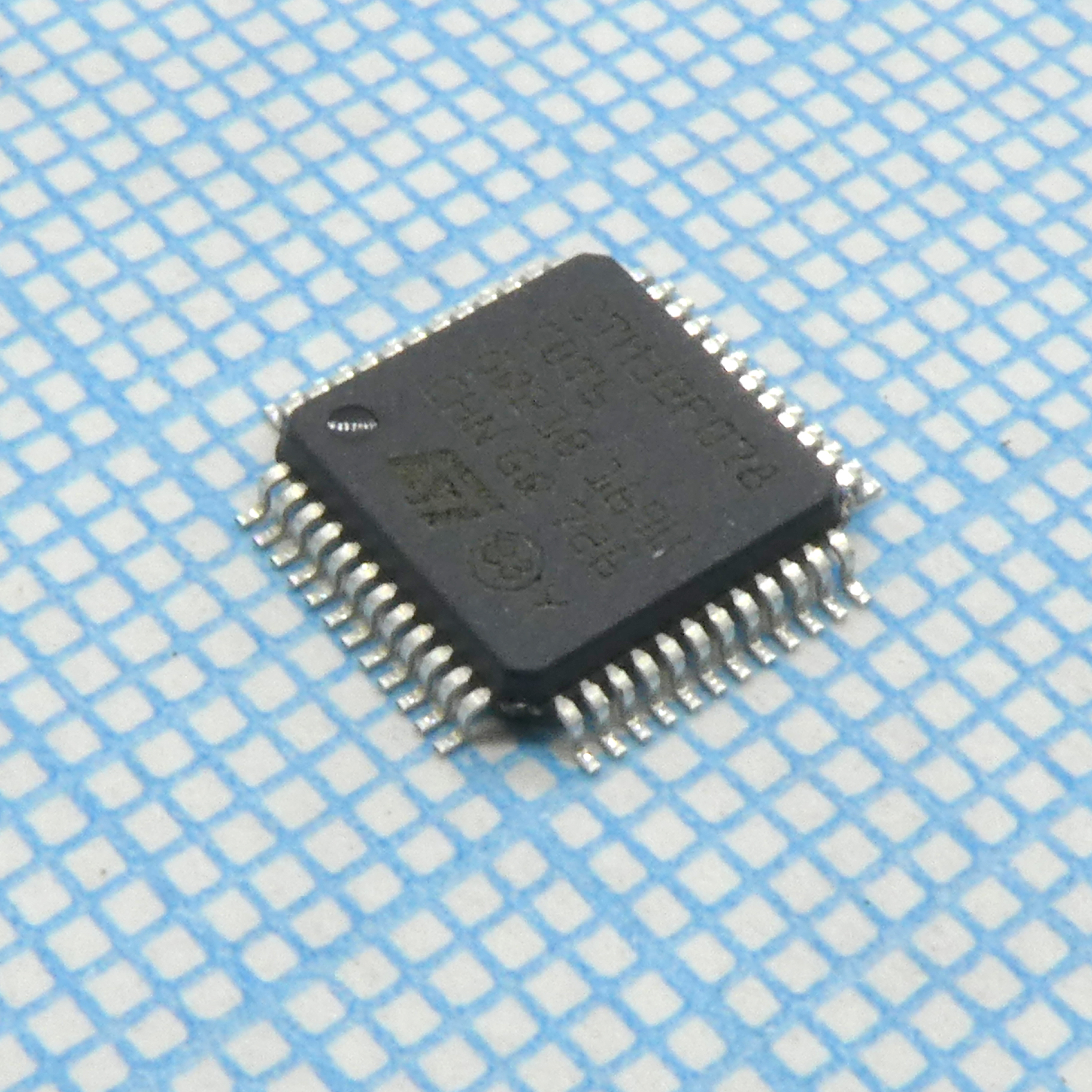 Купить STM32F078CBT6 STM оптом в Москве