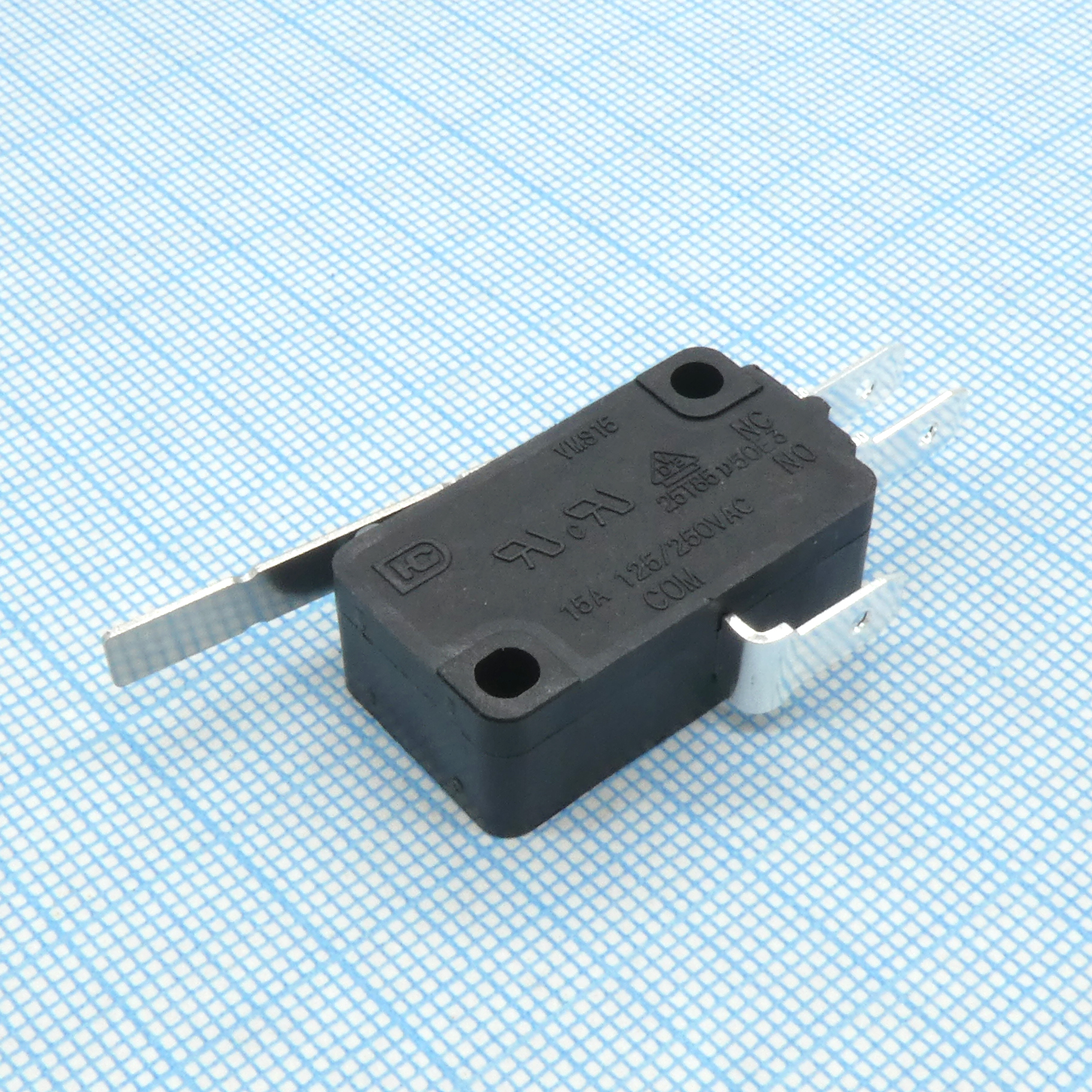 VMS15-02N-70G-G - Switronic