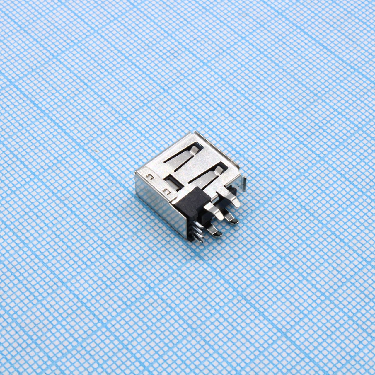 673298000 - Molex