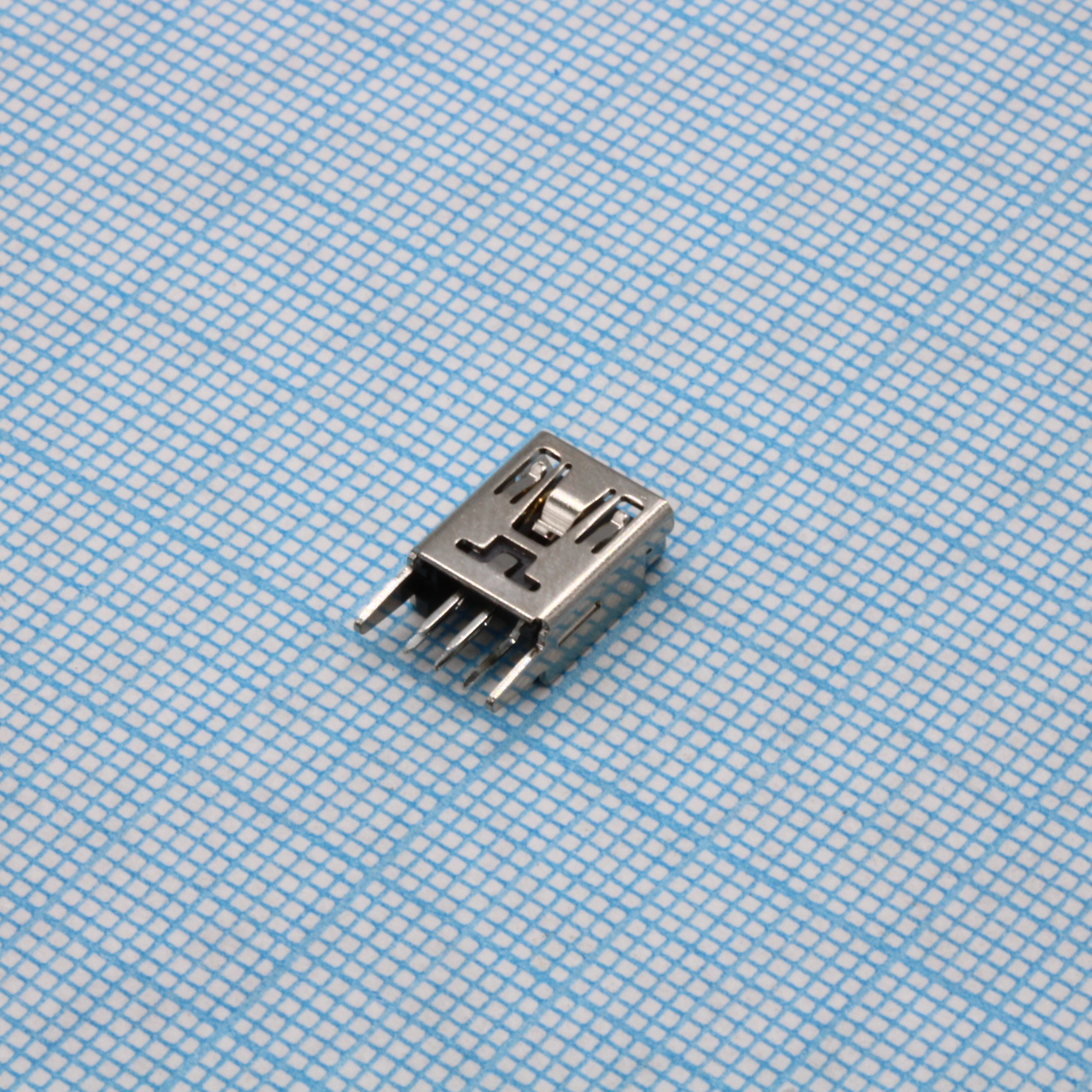 DS1104-03-BN0ST - CONNFLY