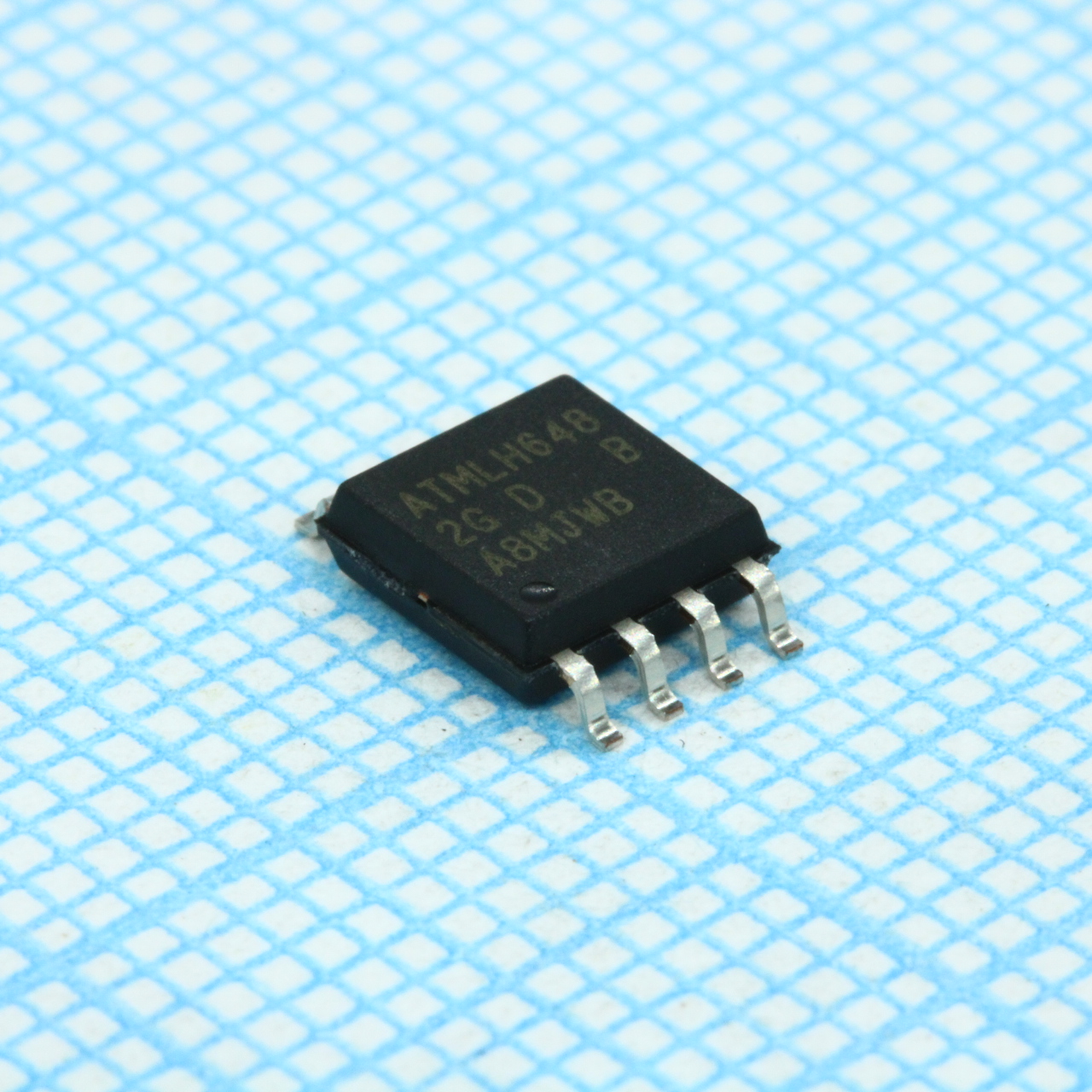AT24CM01-SHD-T - MCHP