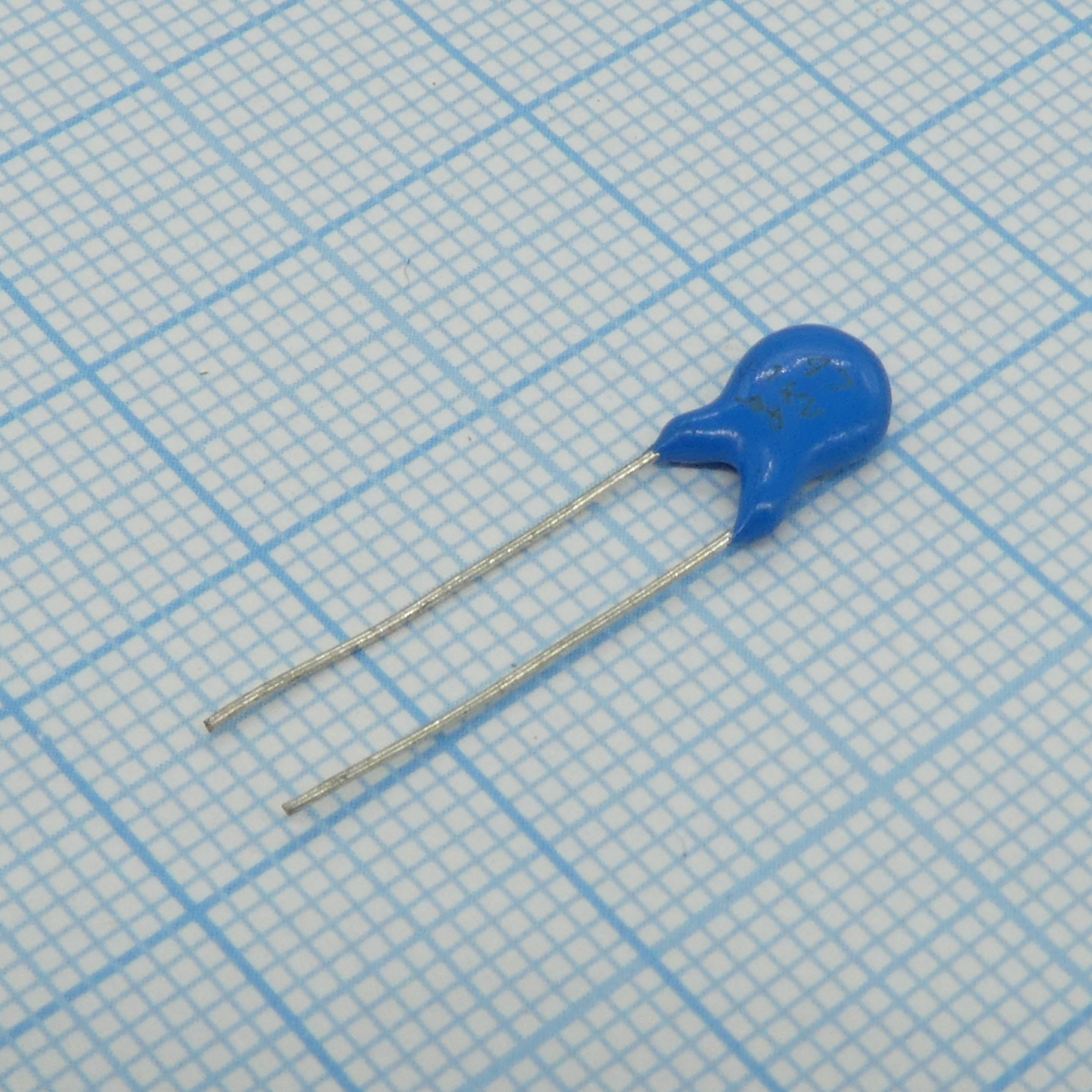 SL 1kV  47pF  ±10% - .