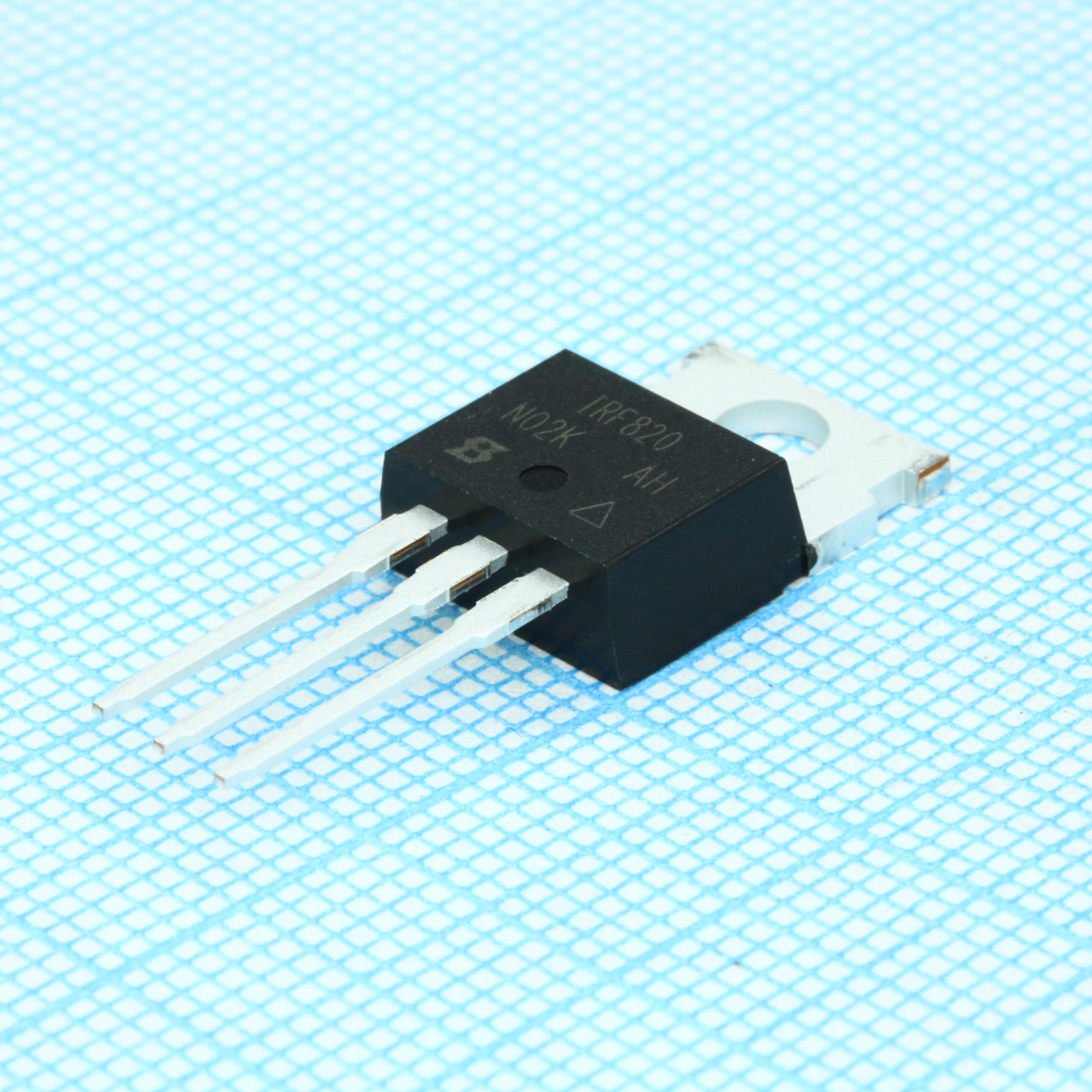 IRF820PBF - VISHAY