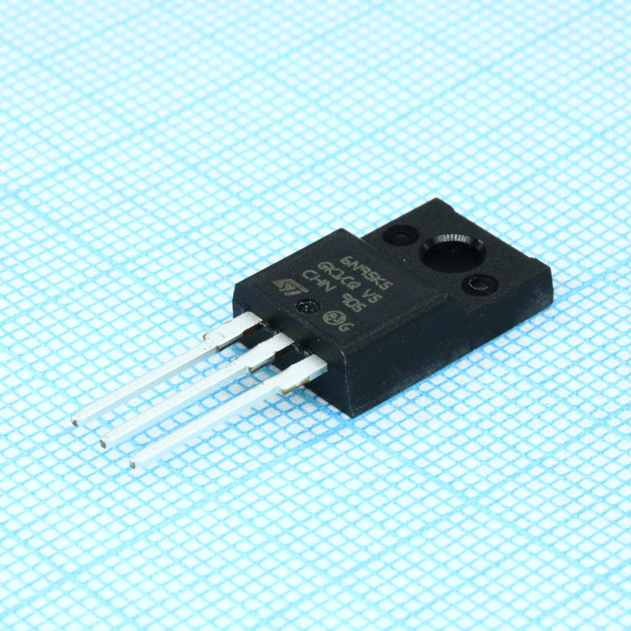 STF6N95K5 - STM