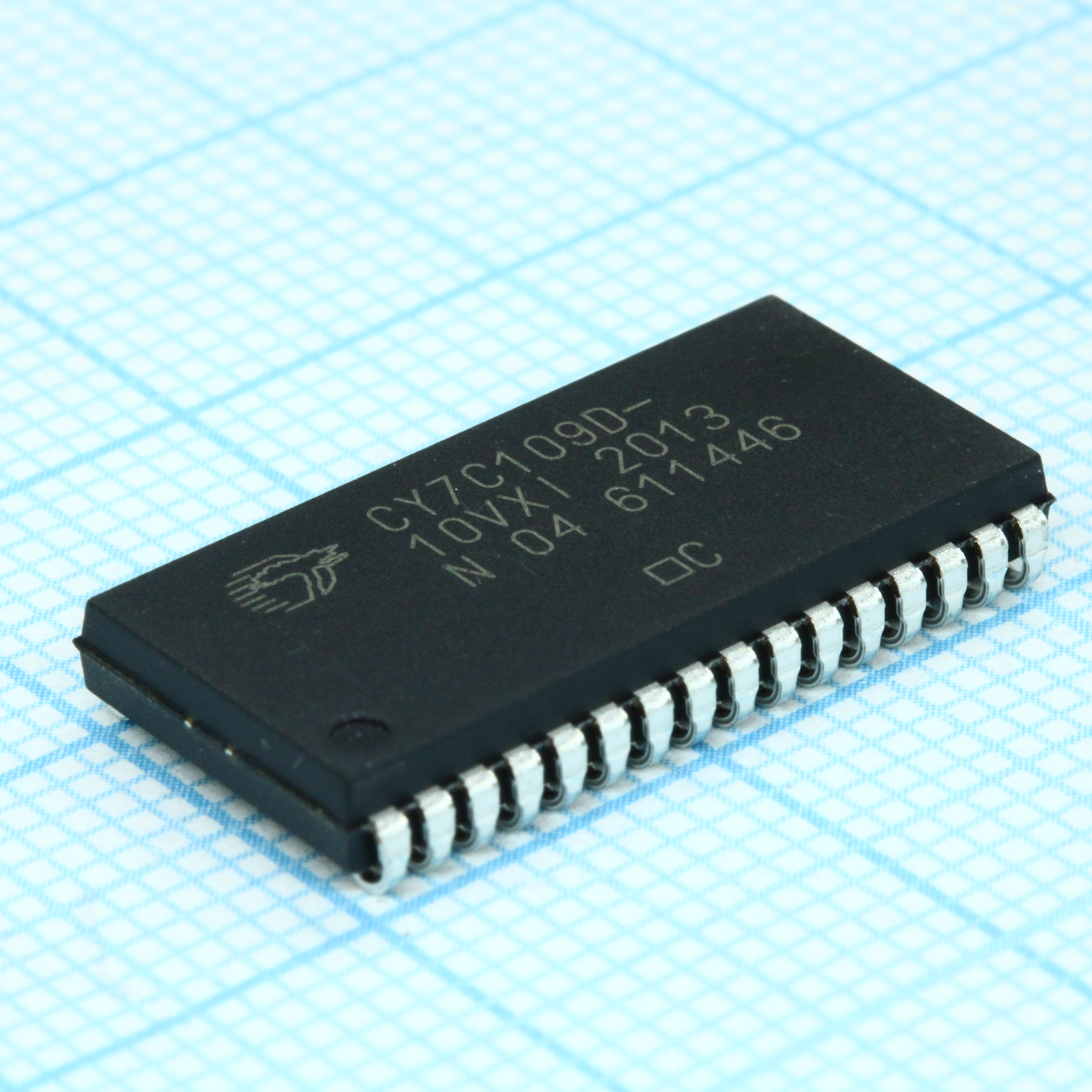 CY7C109D-10VXI - INF