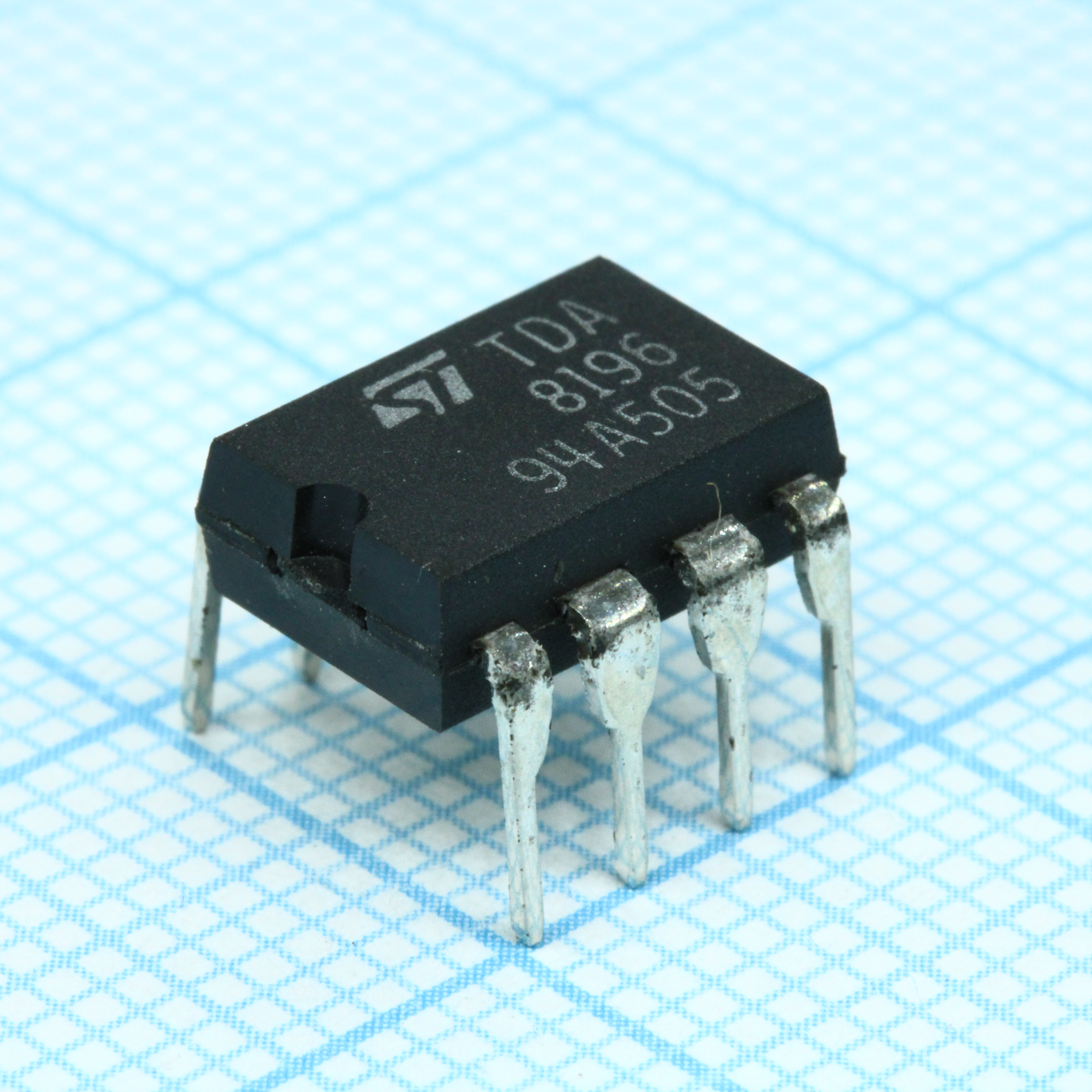 TDA8196 - STM
