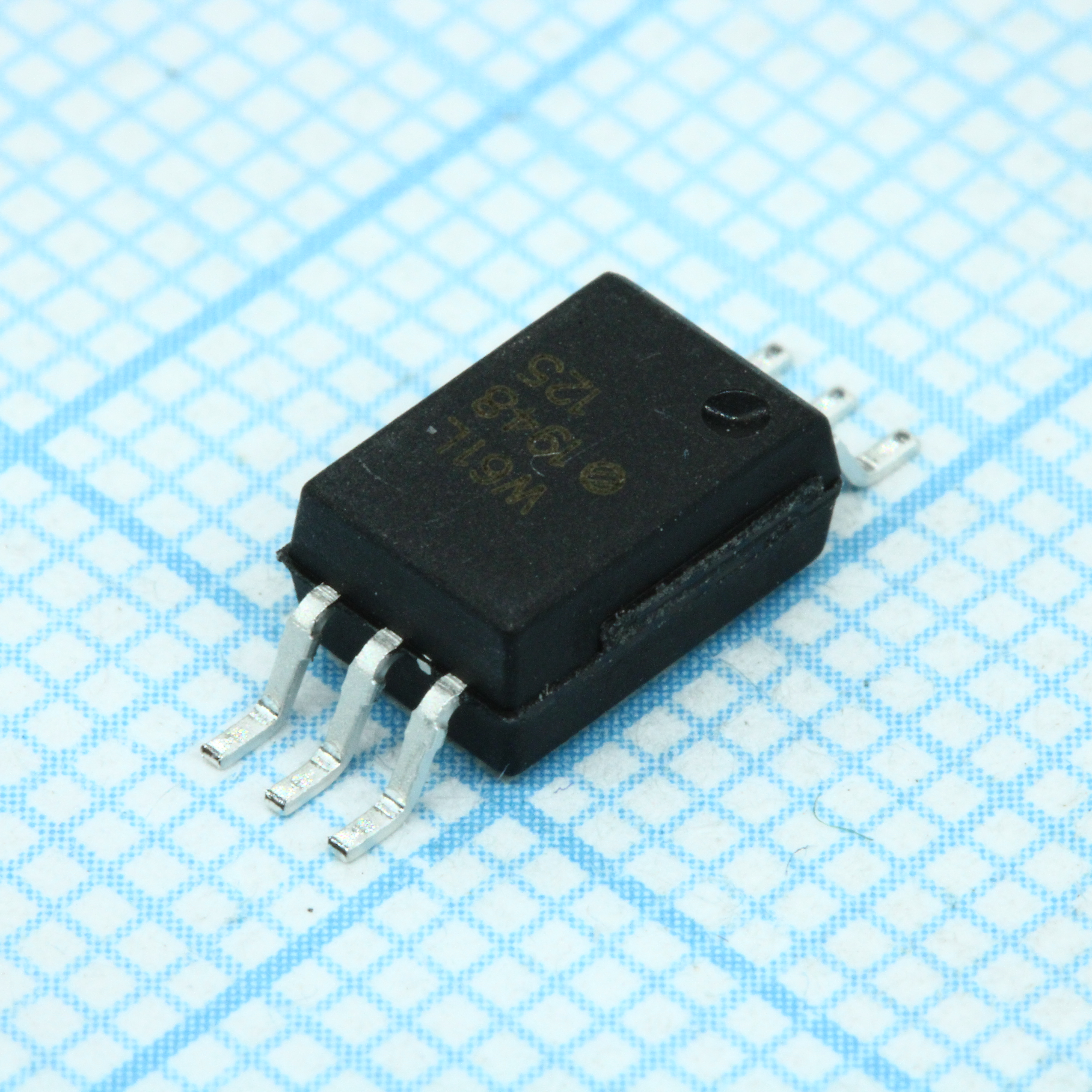 ACPL-W61L-000E - Broadcom
