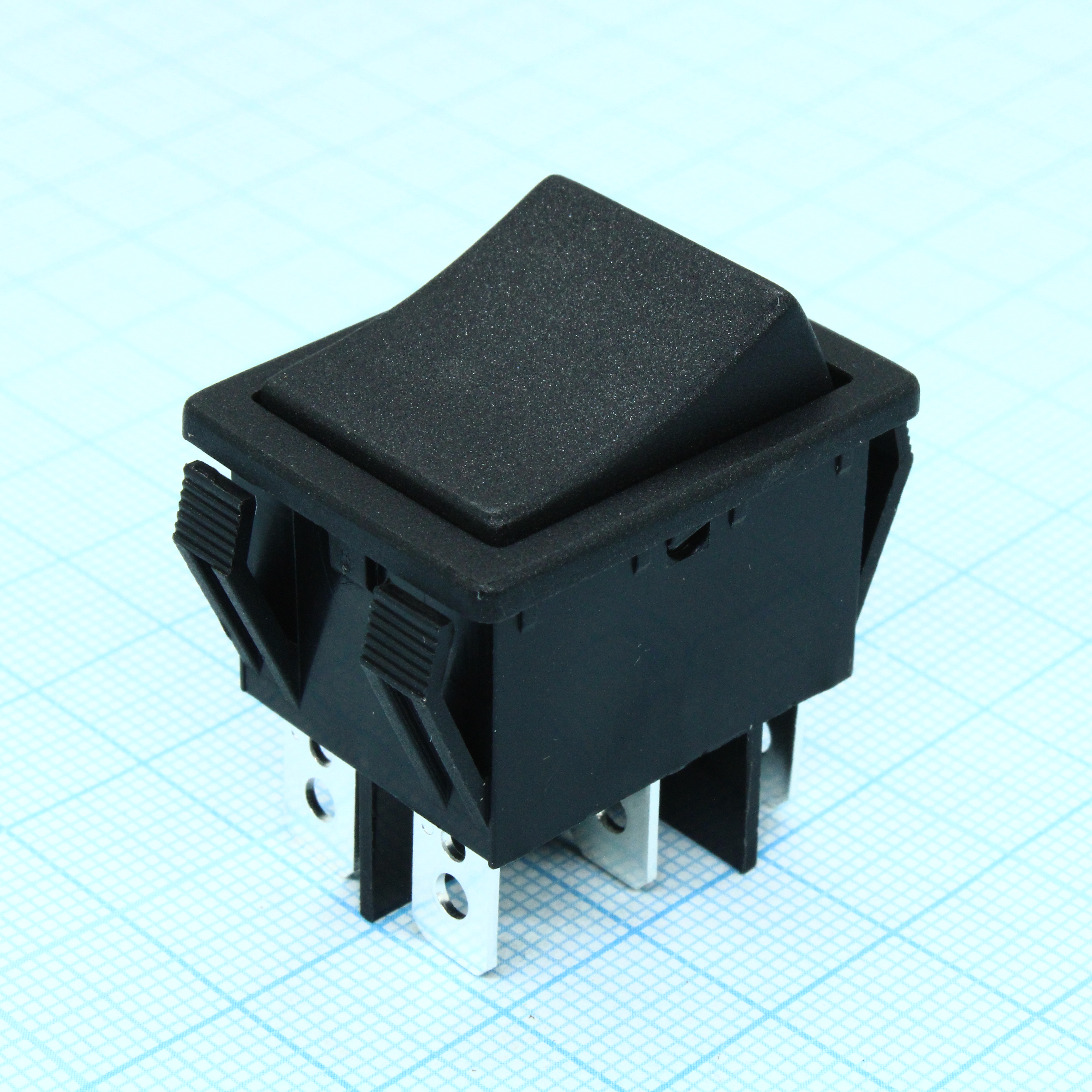 R52-5BBOT-G - Switronic