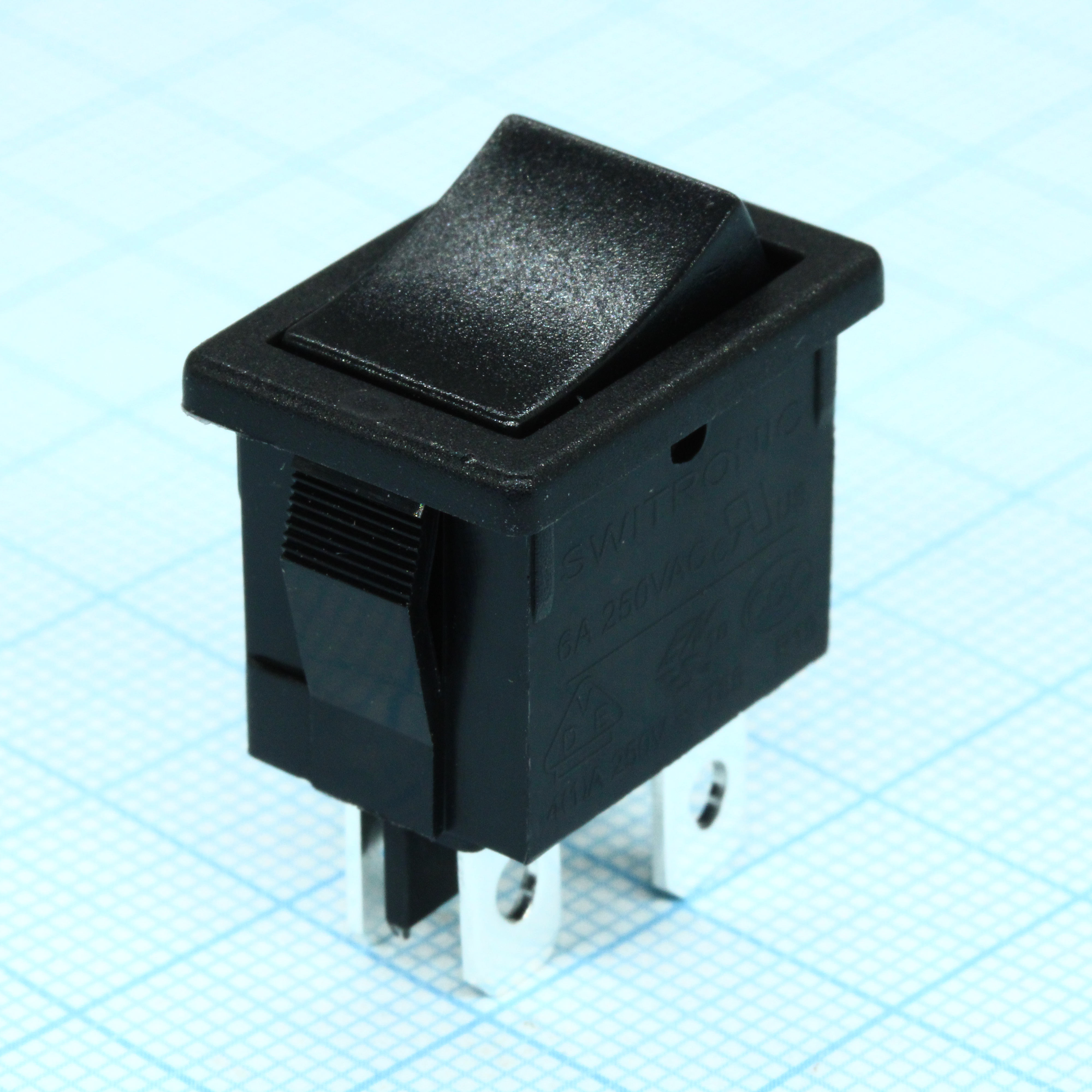 R19-20BBOT-G - Switronic