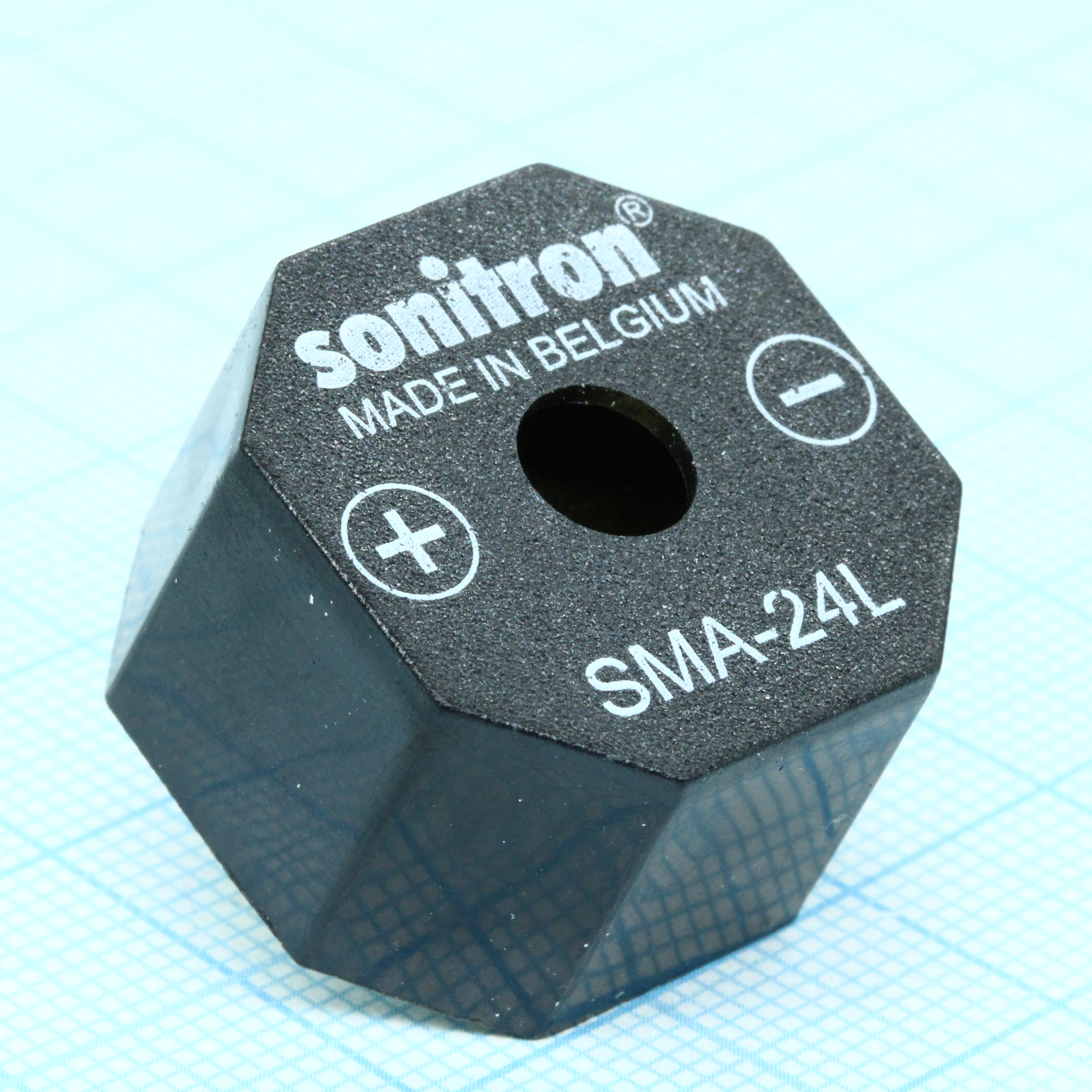 SMA-24L-P10 - SoniTron