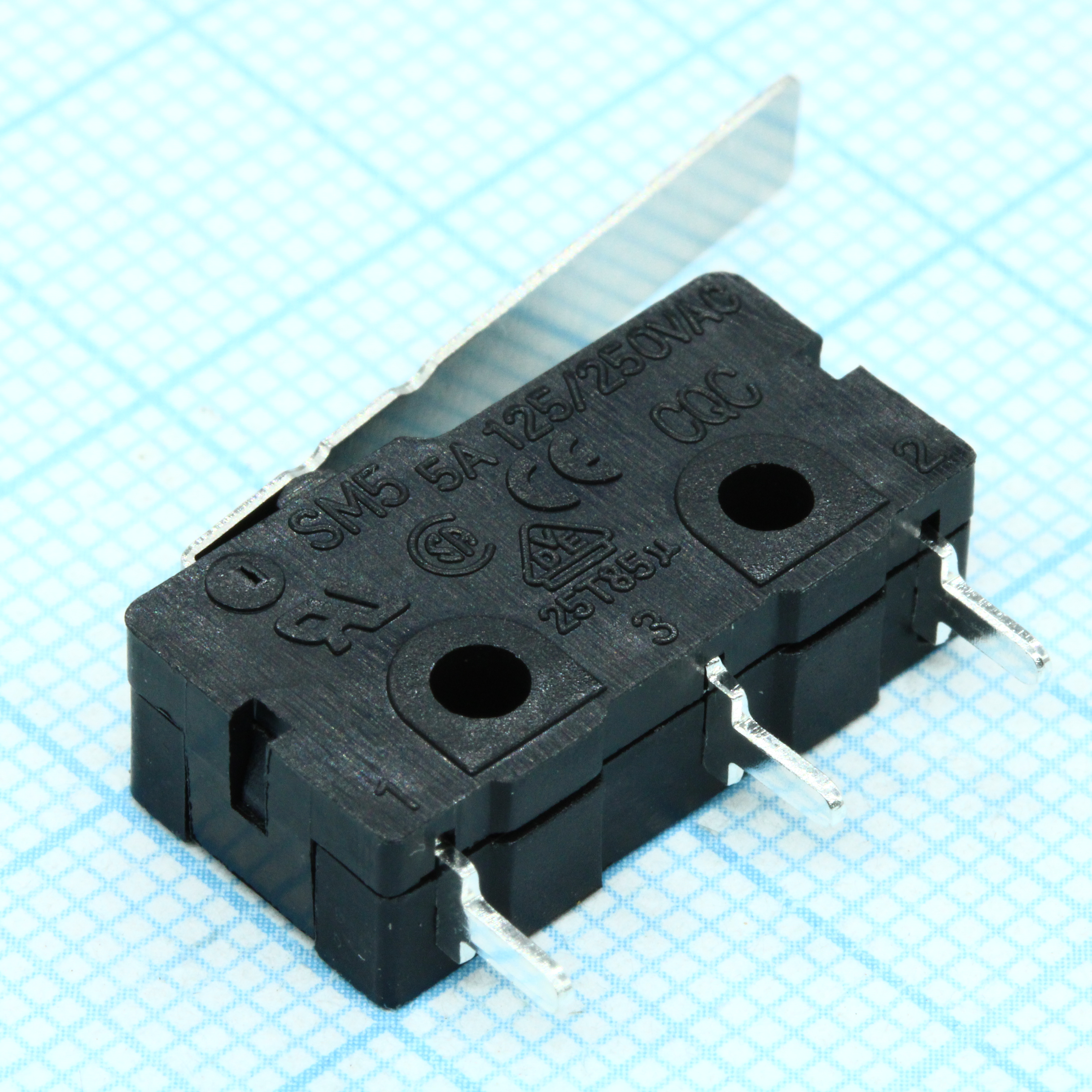 SM5-03P-28G-G - Switronic