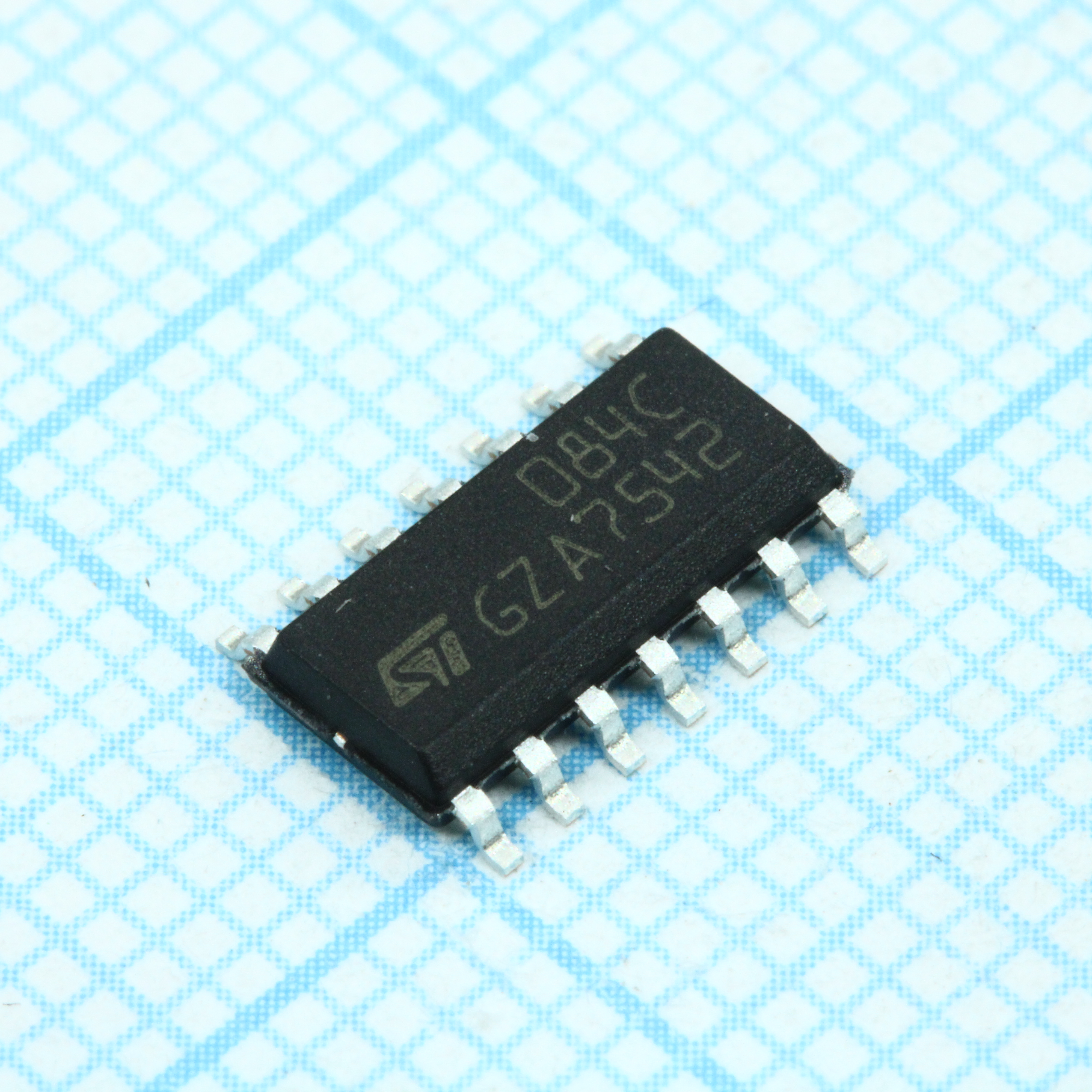 TL084CDT - STM