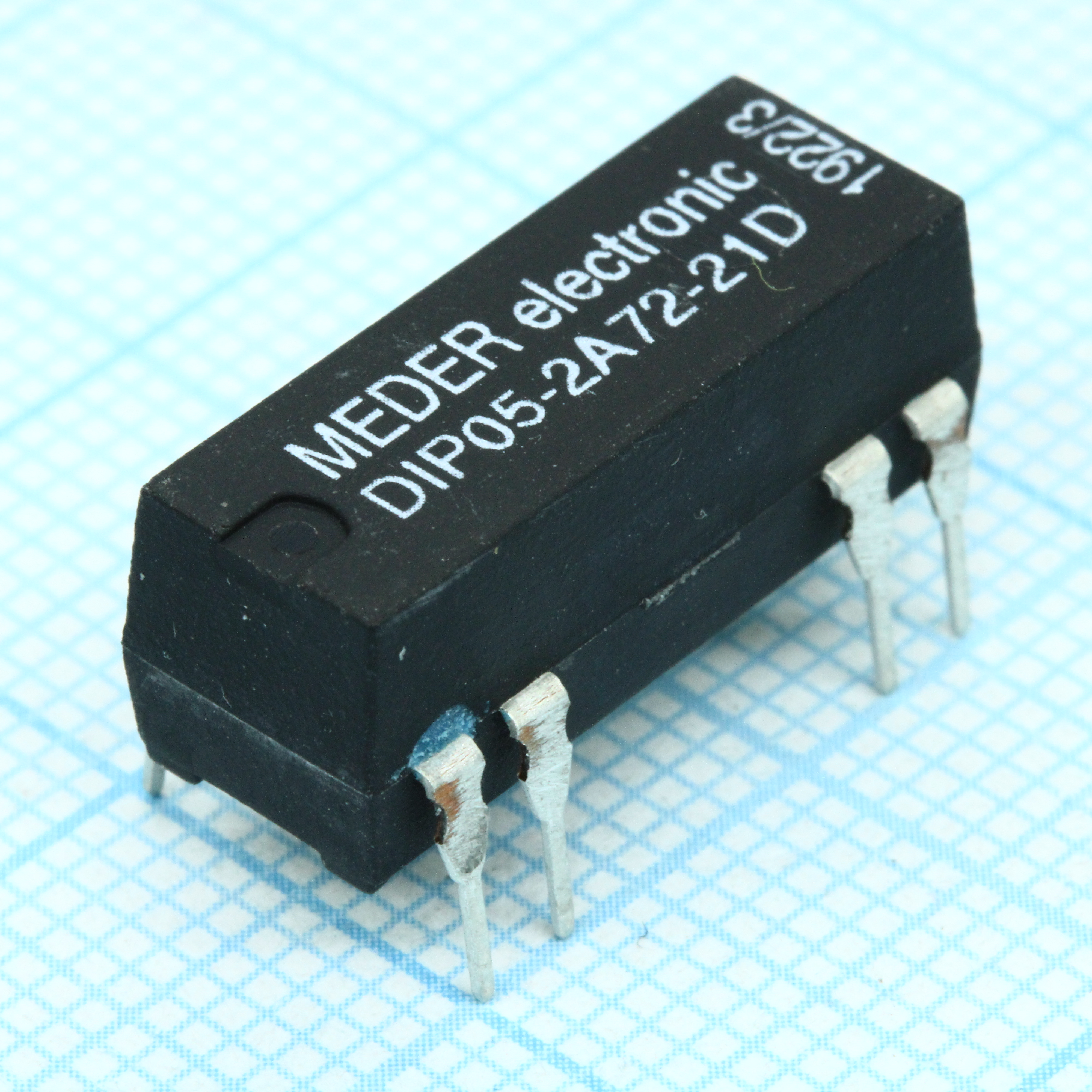 DIP05-2A72-21D - StandexMeder