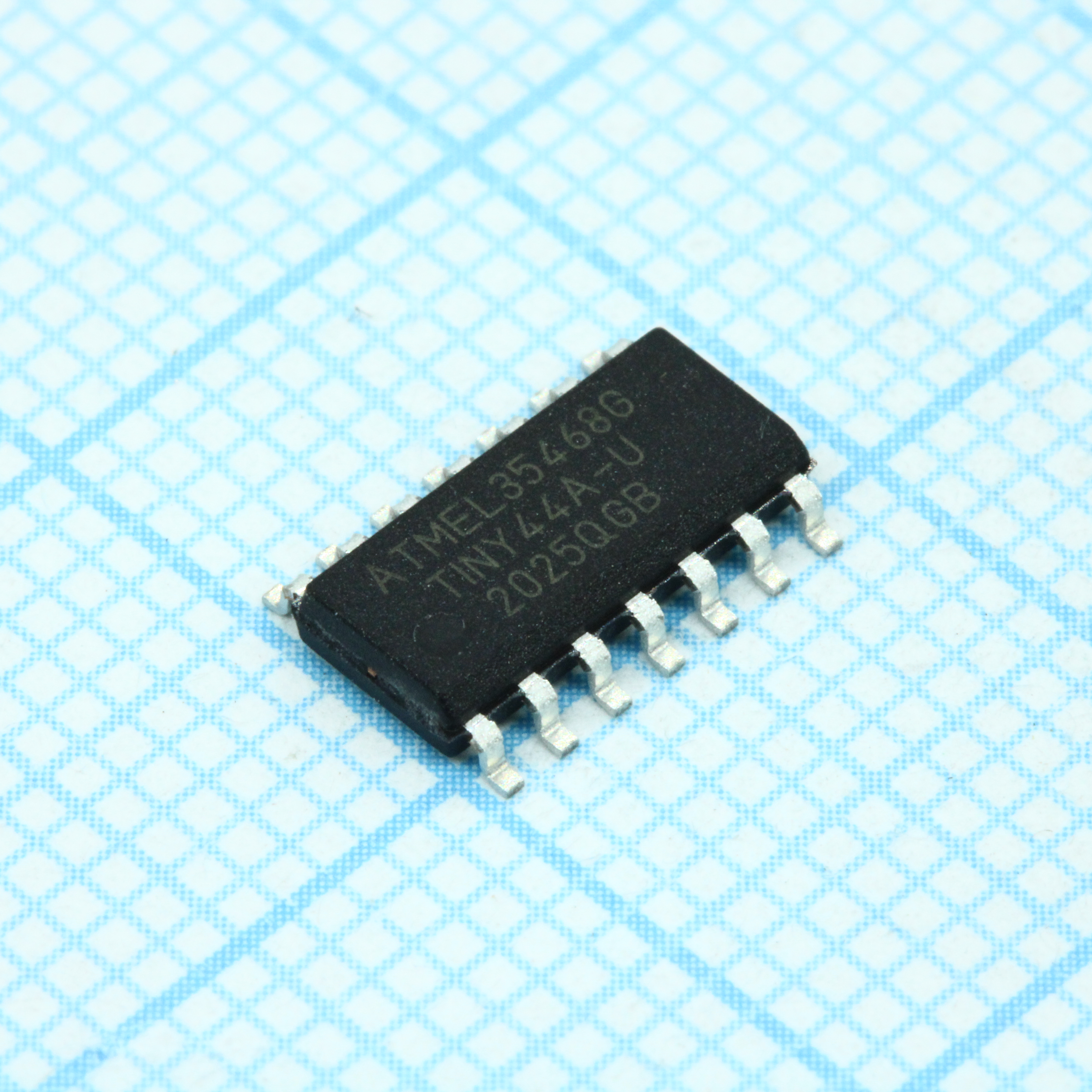 ATTINY44A-SSU - MCHP