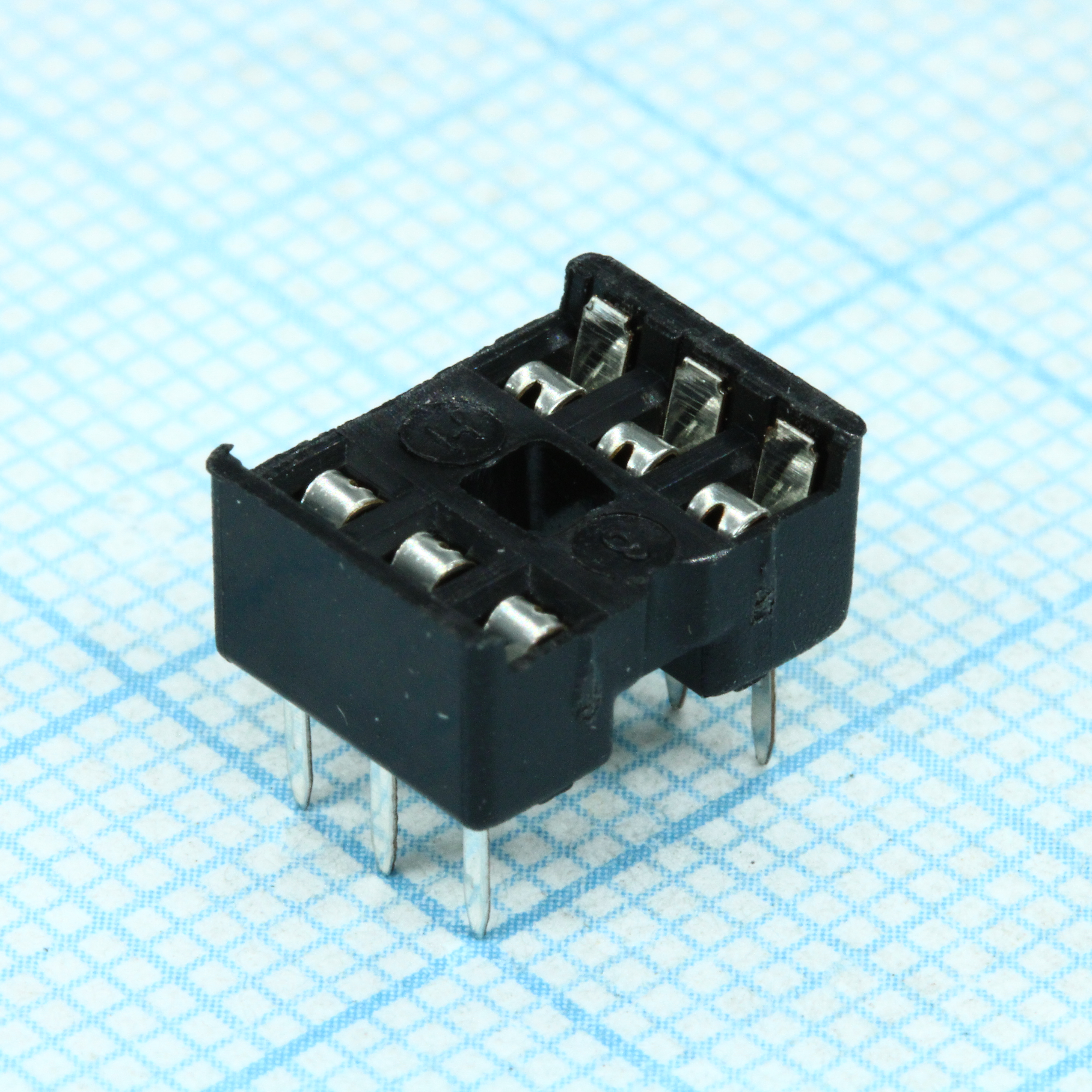 DS1009-06AT1NX-0A2 - CONNFLY