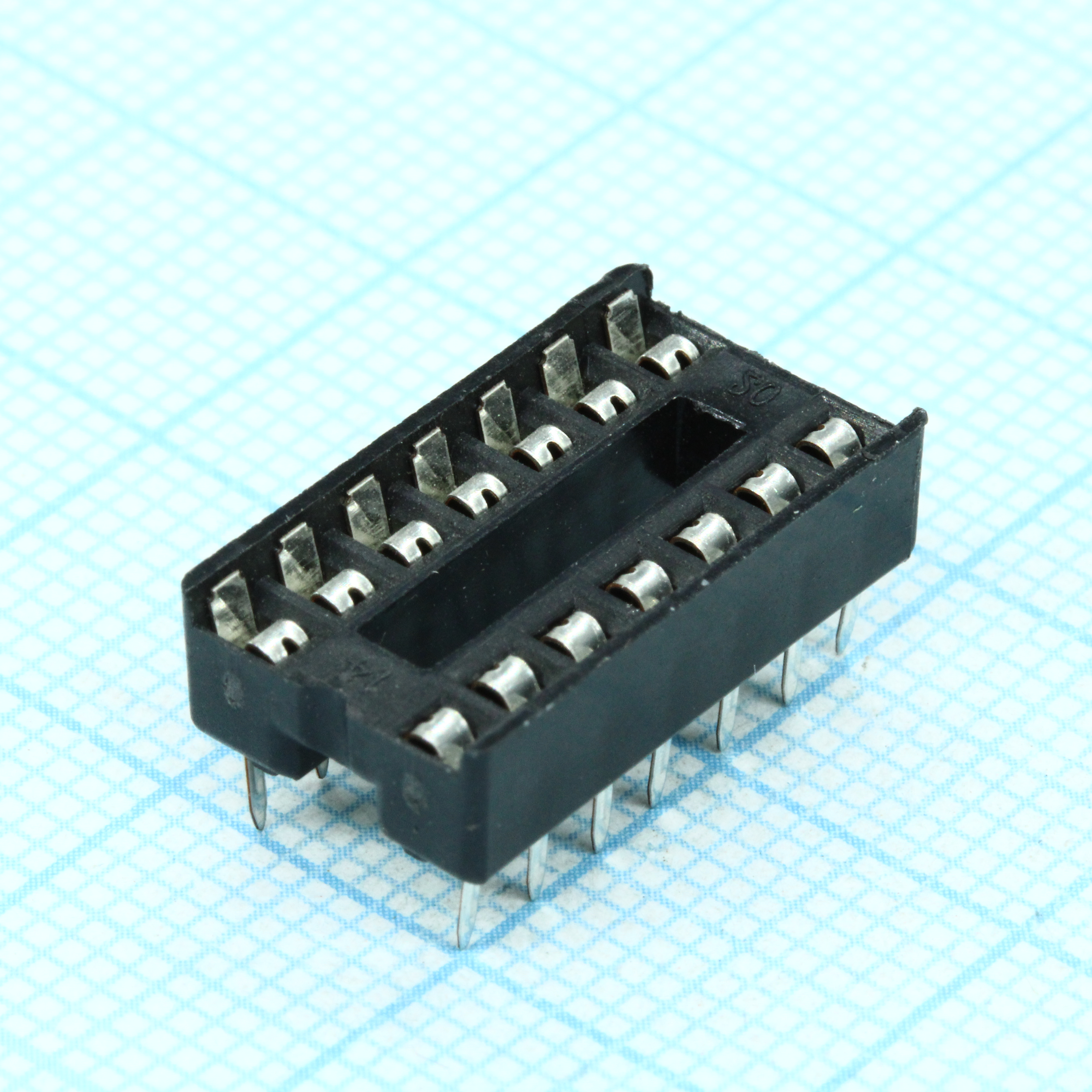 DS1009-14AT1NX-0A2 - CONNFLY