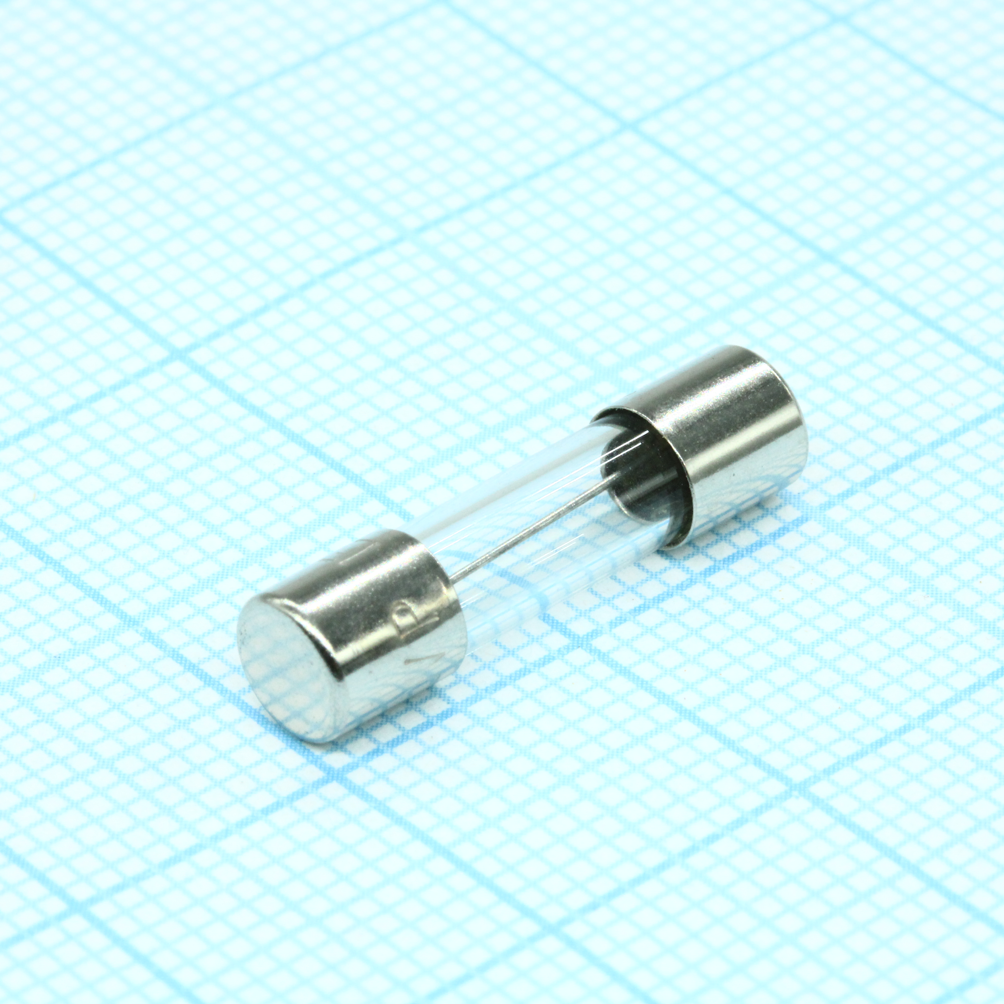 0217015.MXP - Littelfuse
