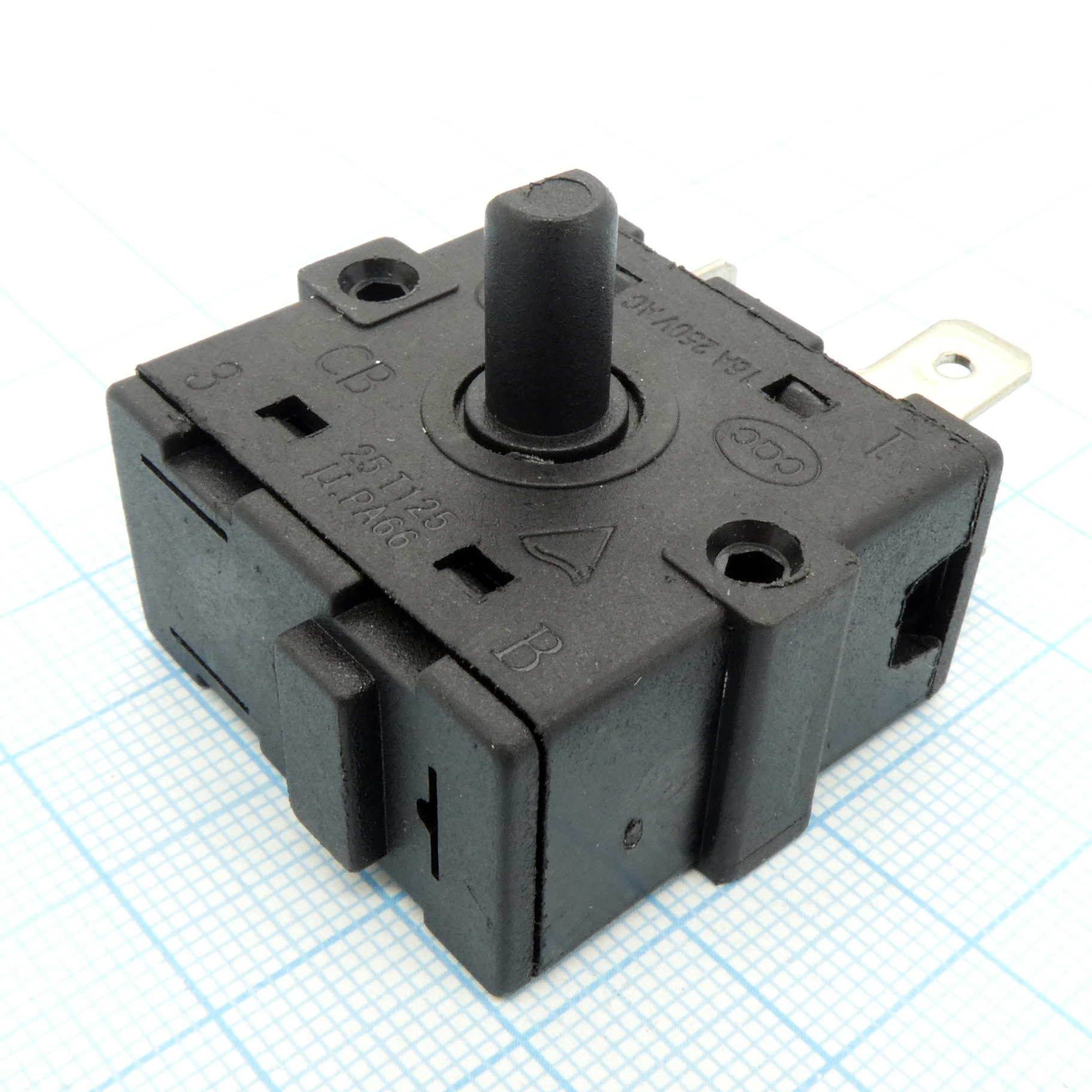 DS XK-2-3p - .