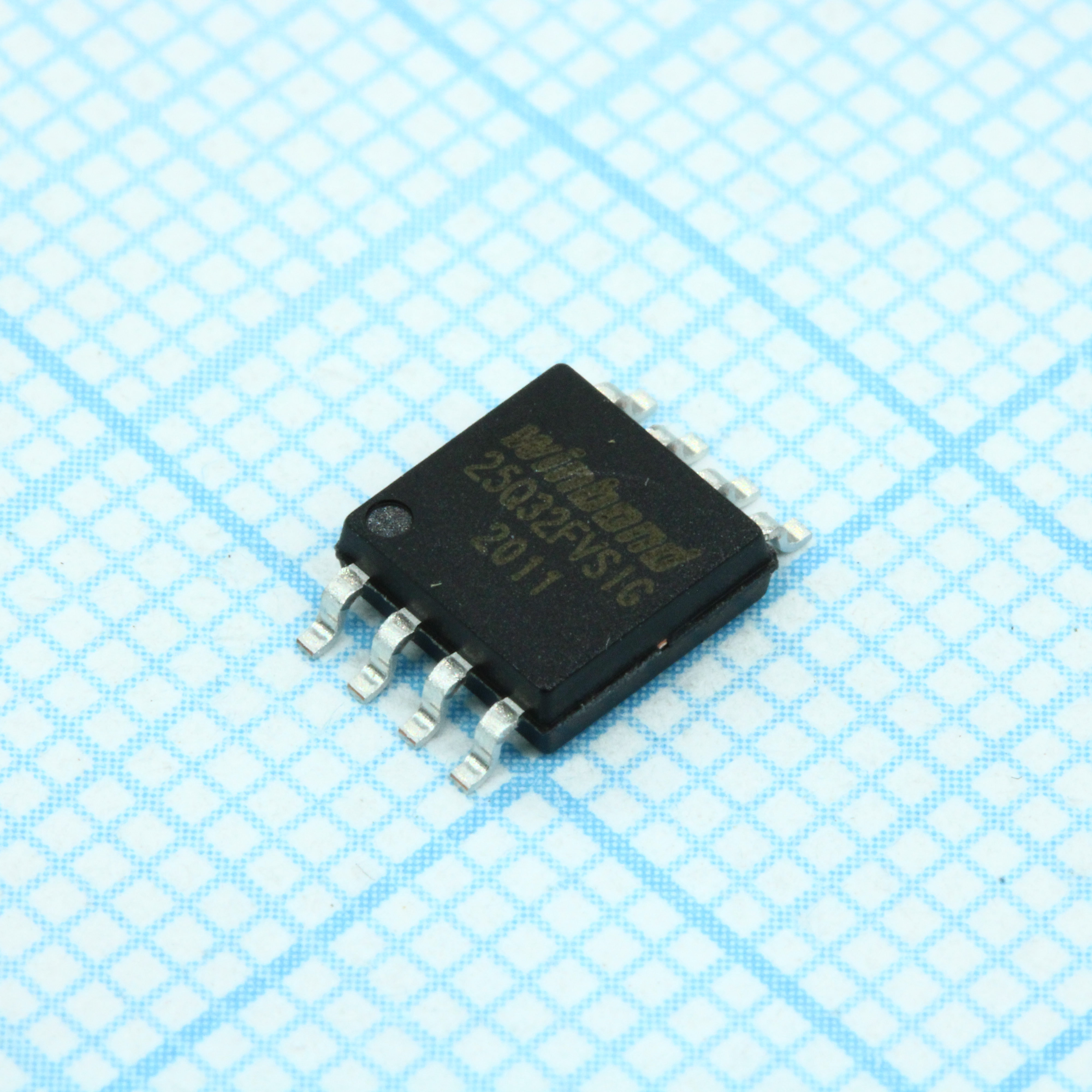 W25Q32FVSSIG/REEL - WINBOND