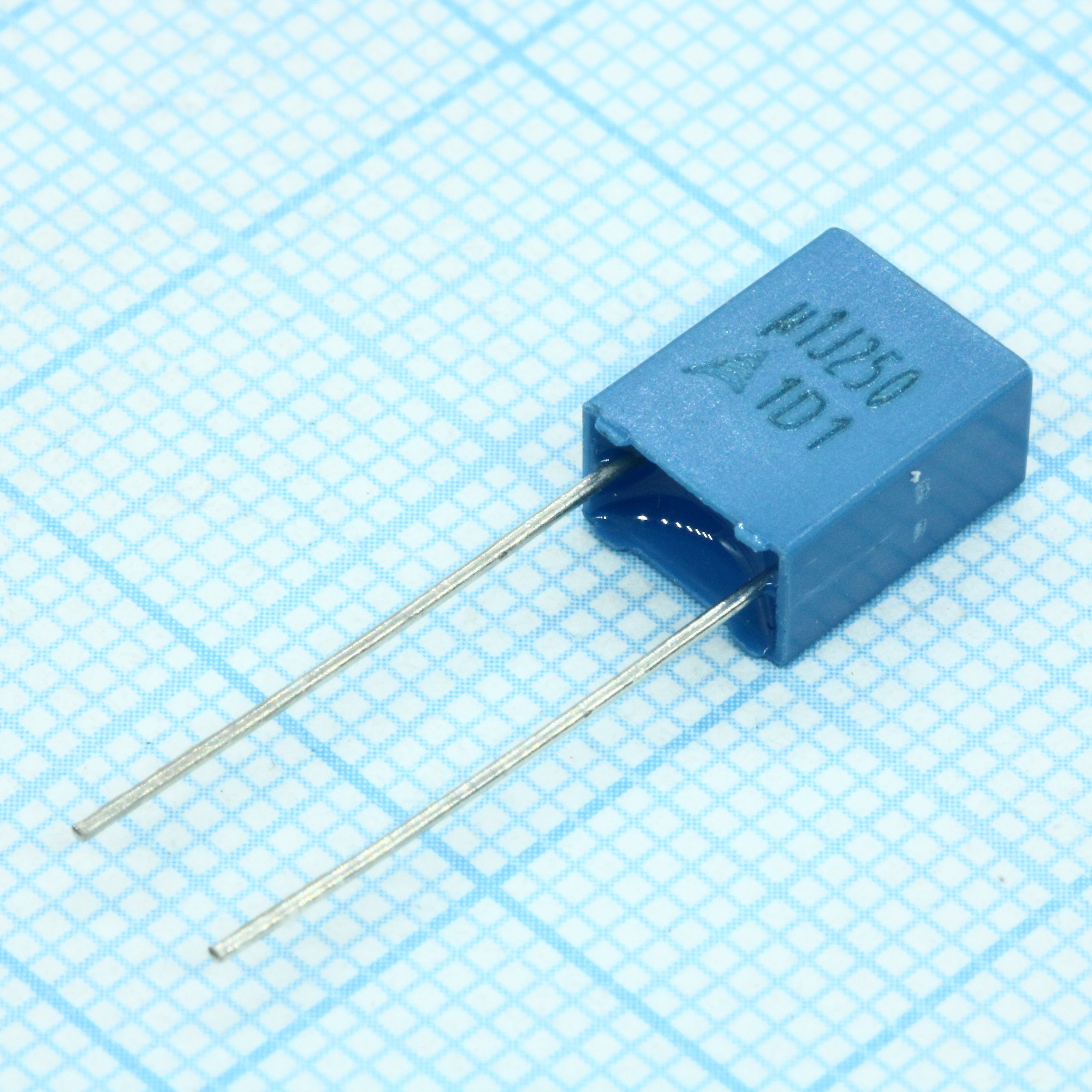B32529C3104J189 - EPCOS