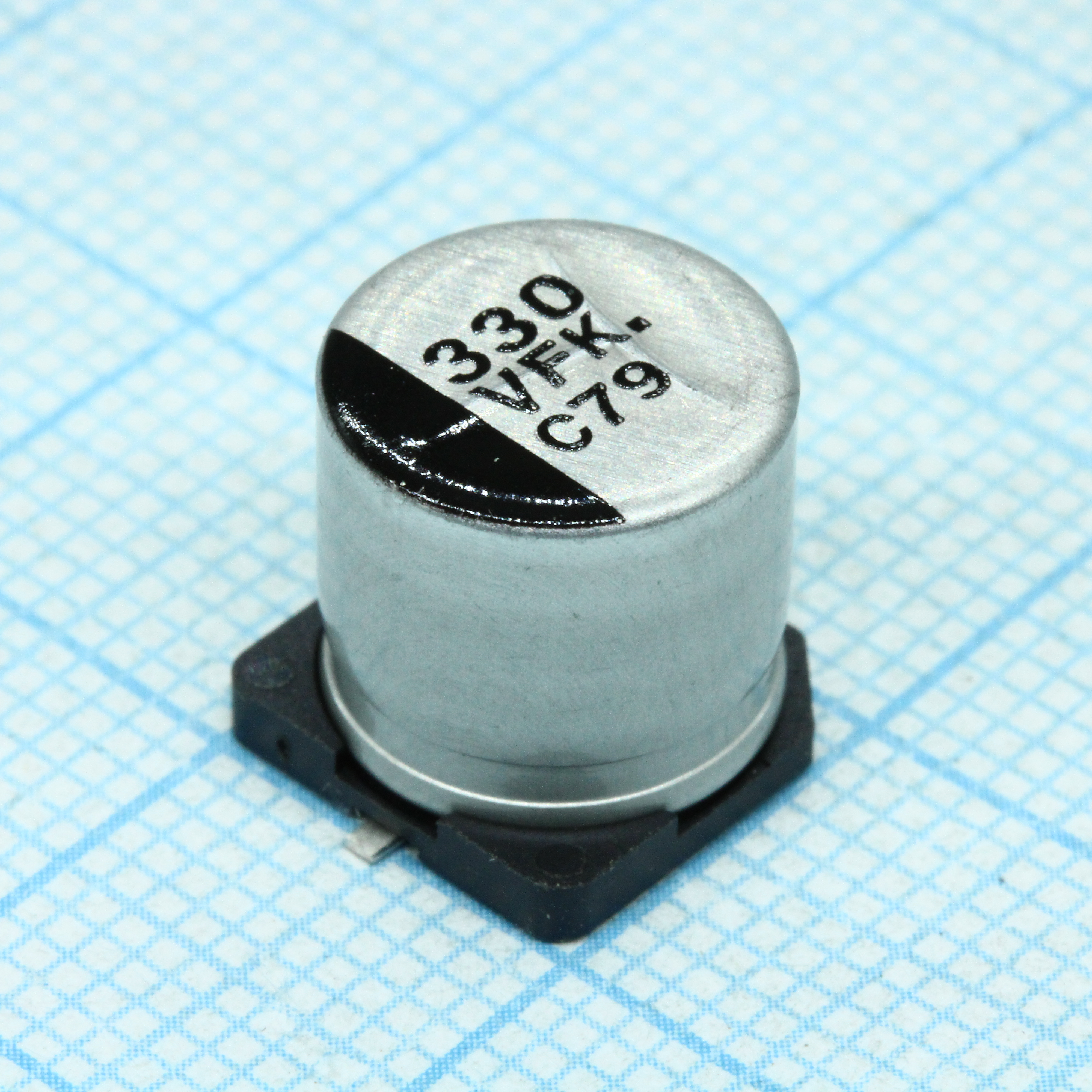 EEEFK1V331AP - PAN IND