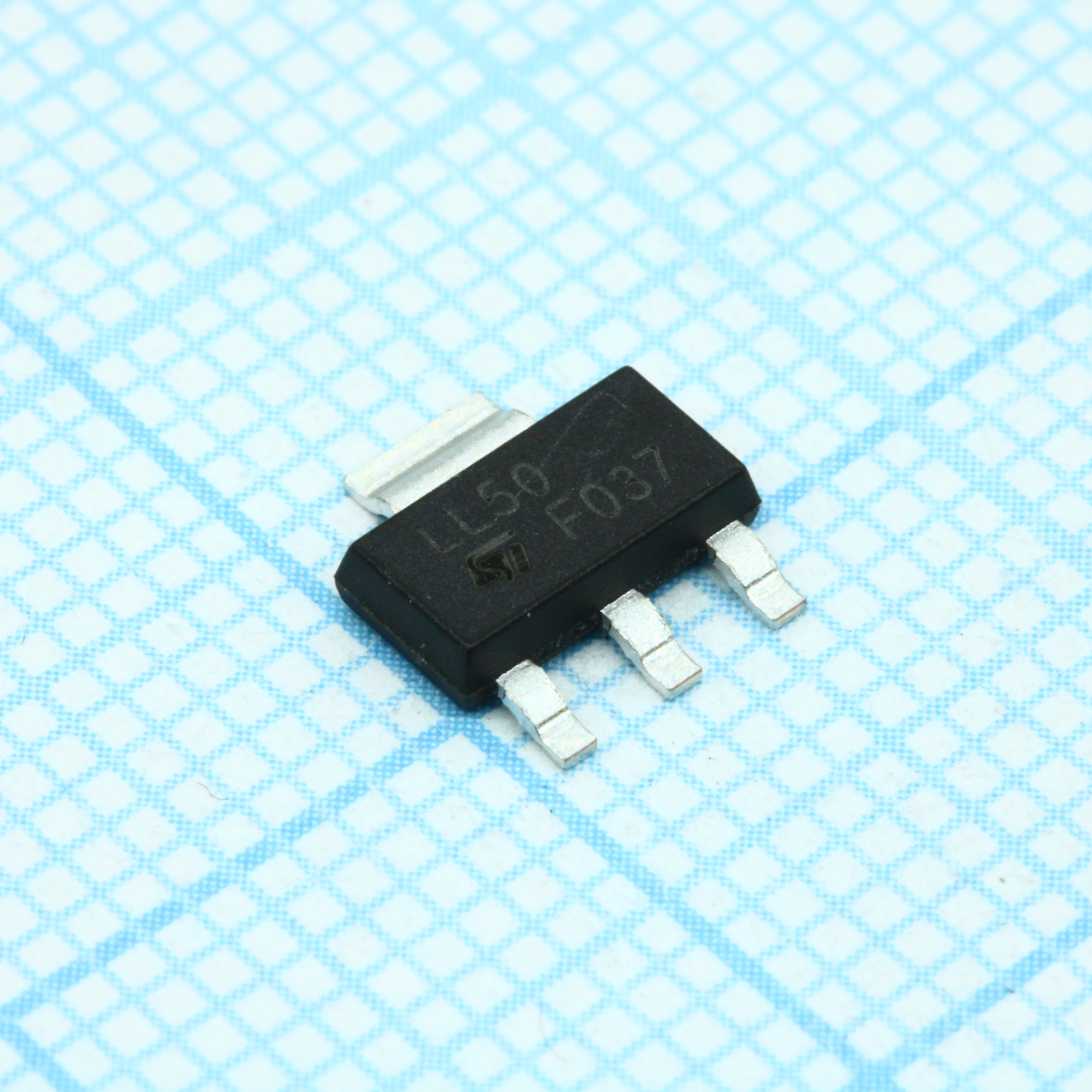 LDL1117S50R - STM