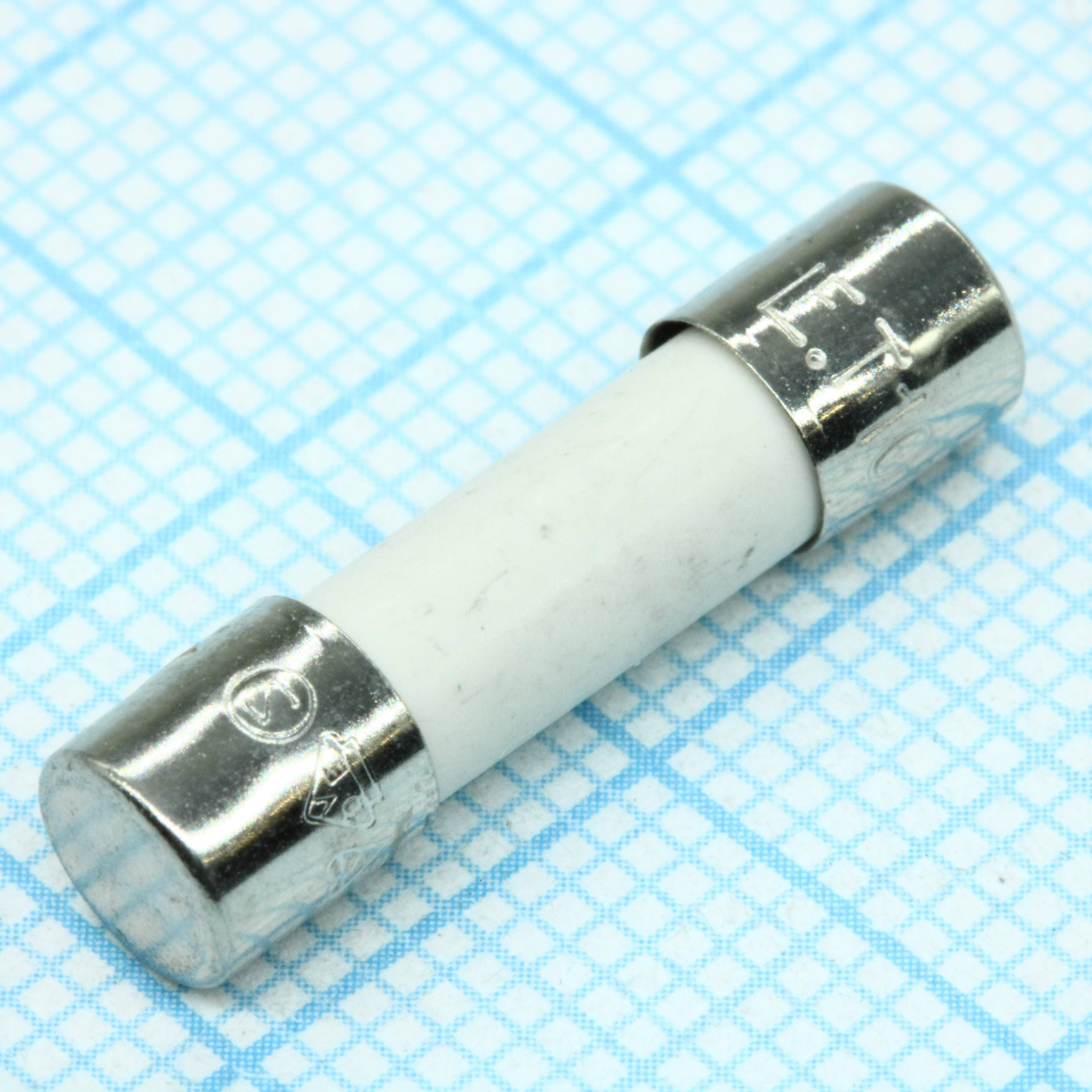 0215010.MXP - Littelfuse