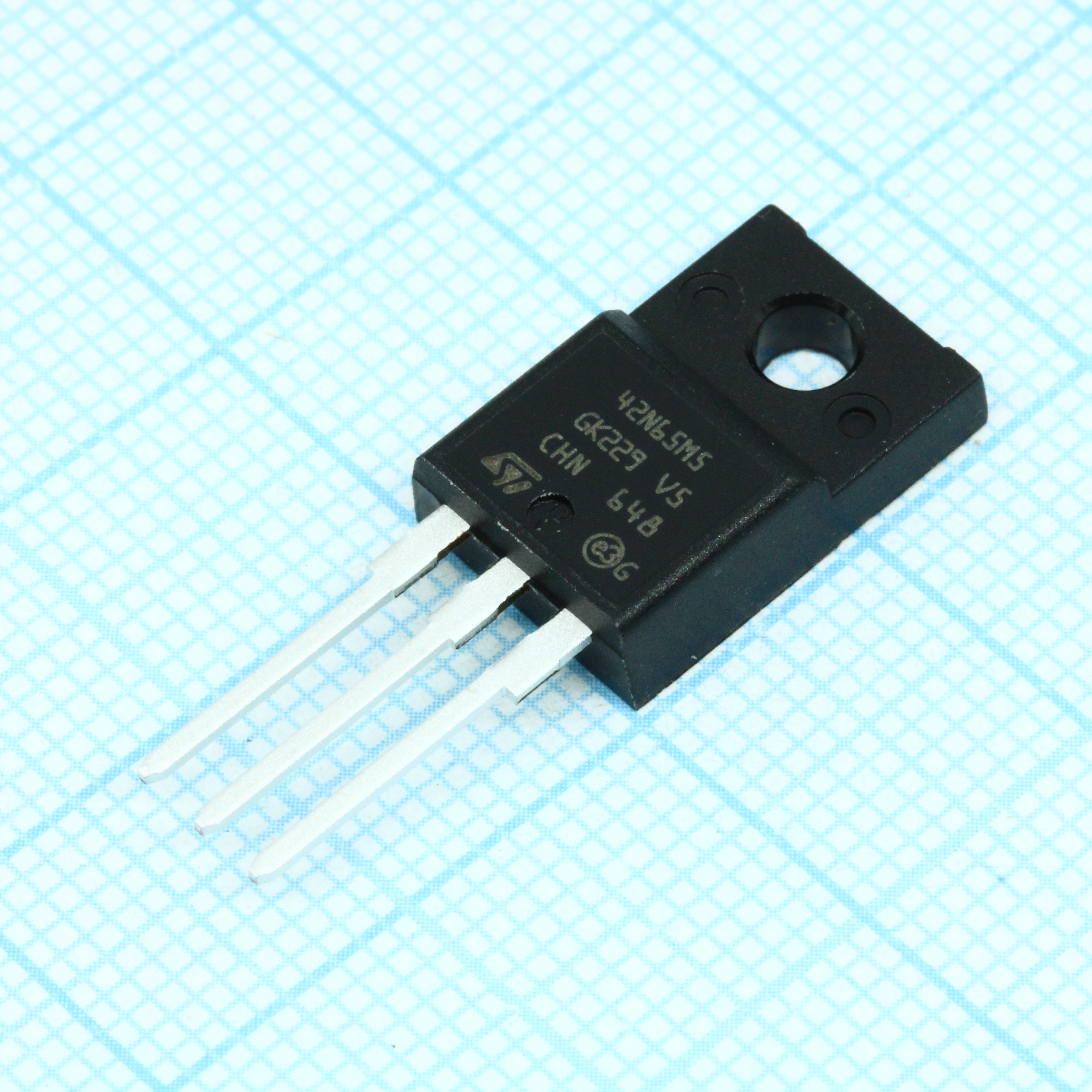 STF42N65M5 - STM