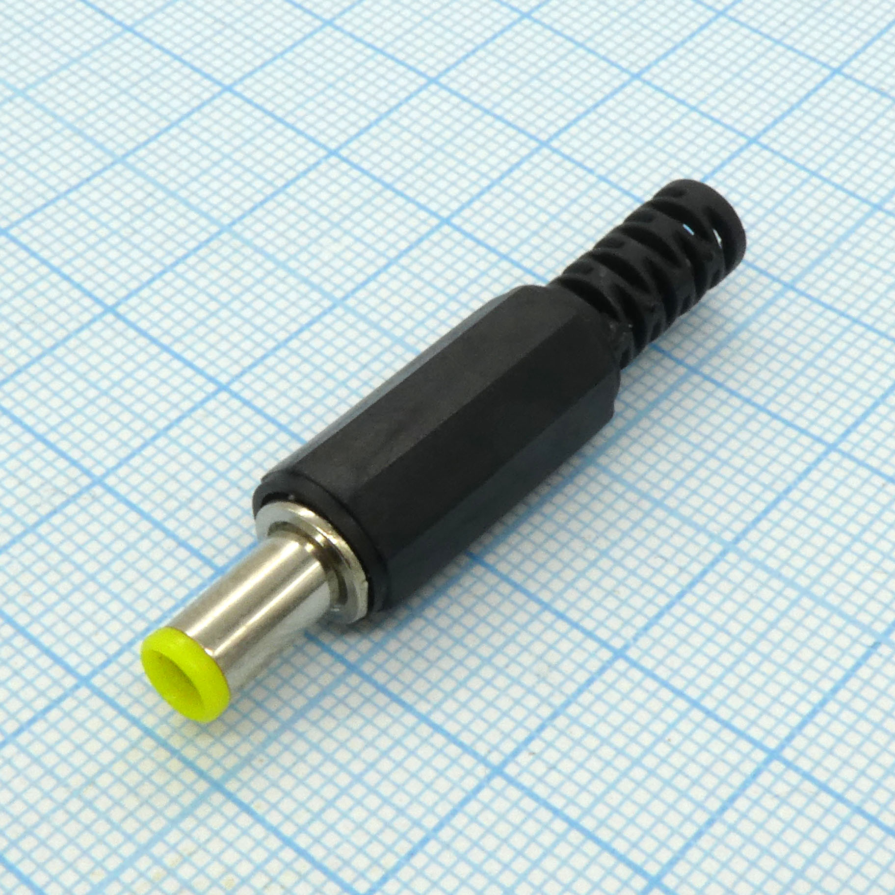 штекер DC 5.0*0.7pin*9.5 - .