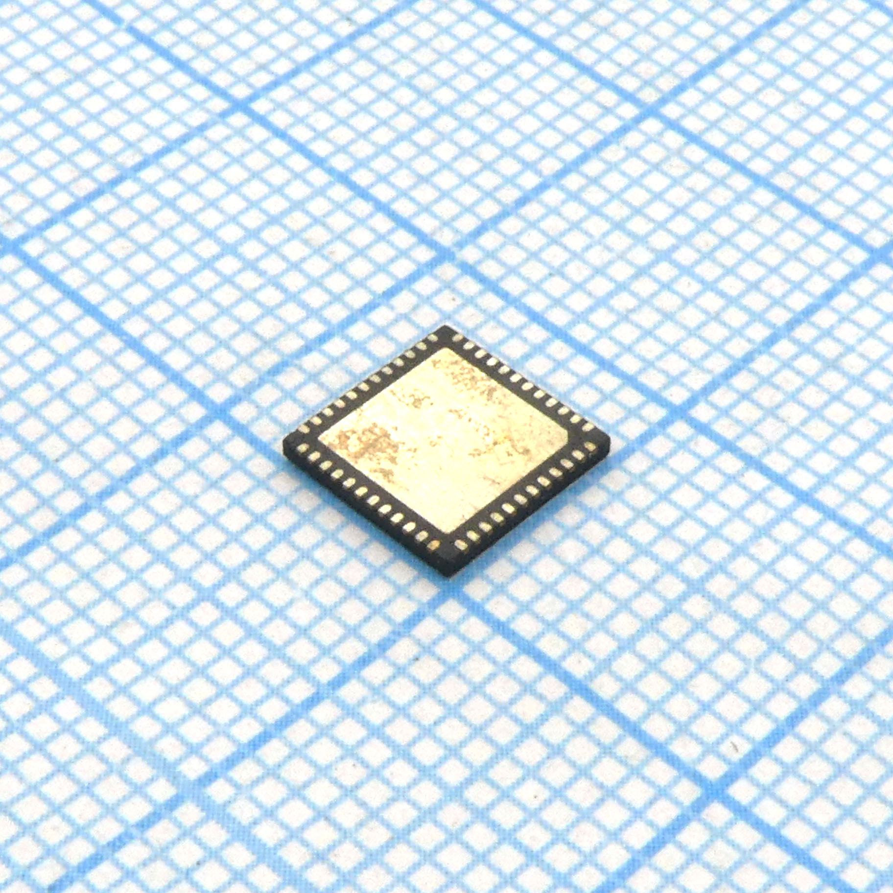 MAX17077ETM+ - MAX