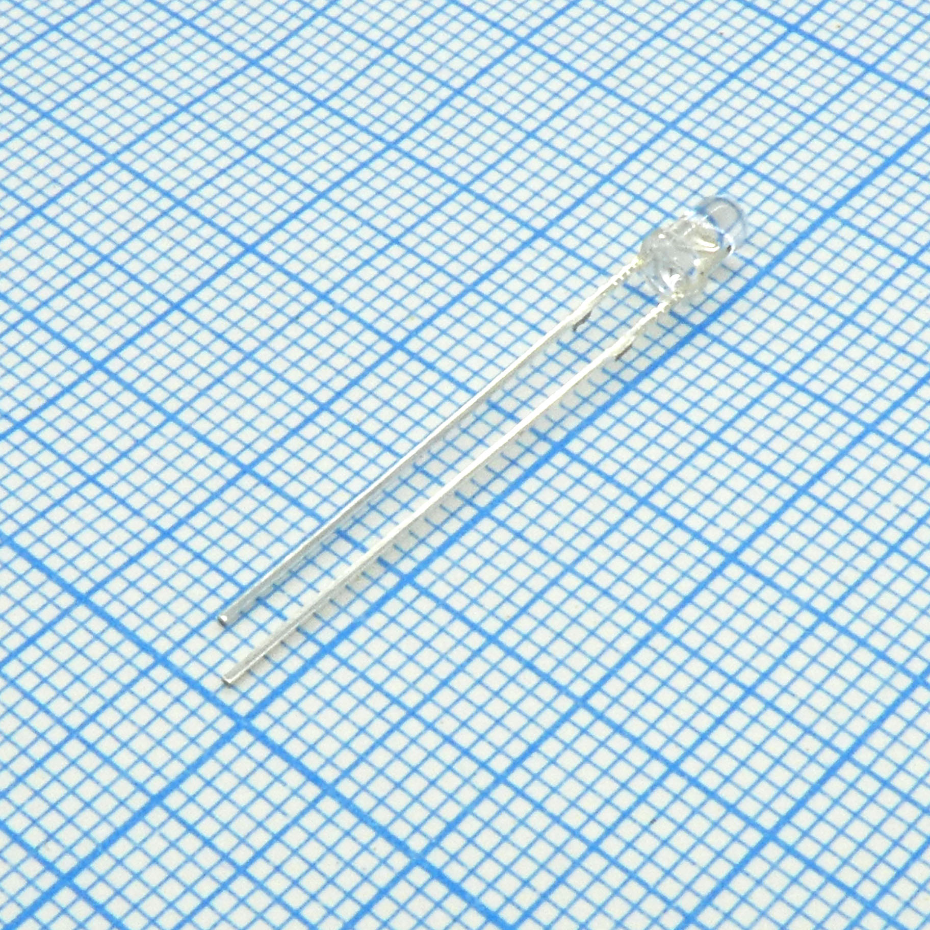 LED 3mm 12V синий - .