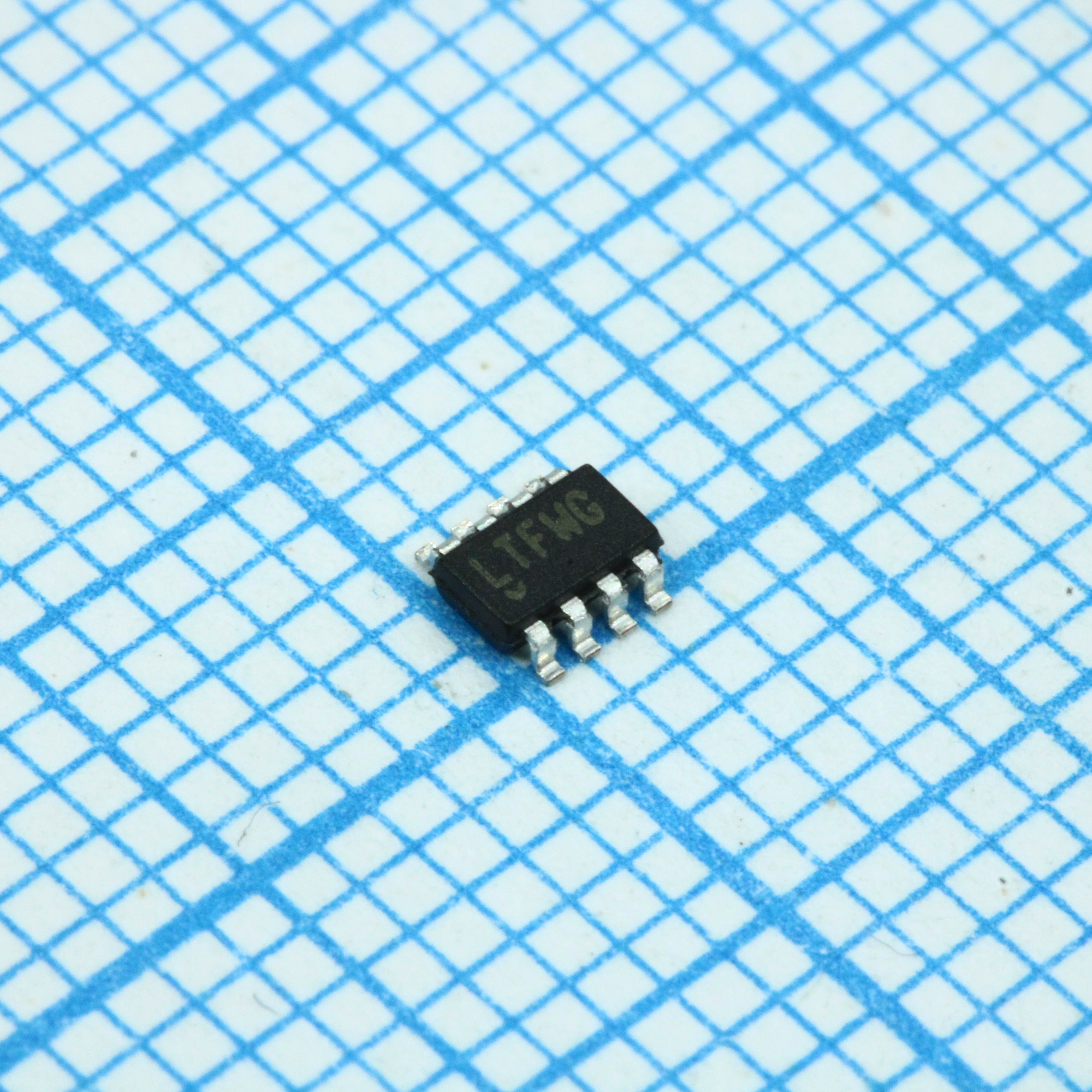 LT3060ETS8-3.3#TRPBF - AD