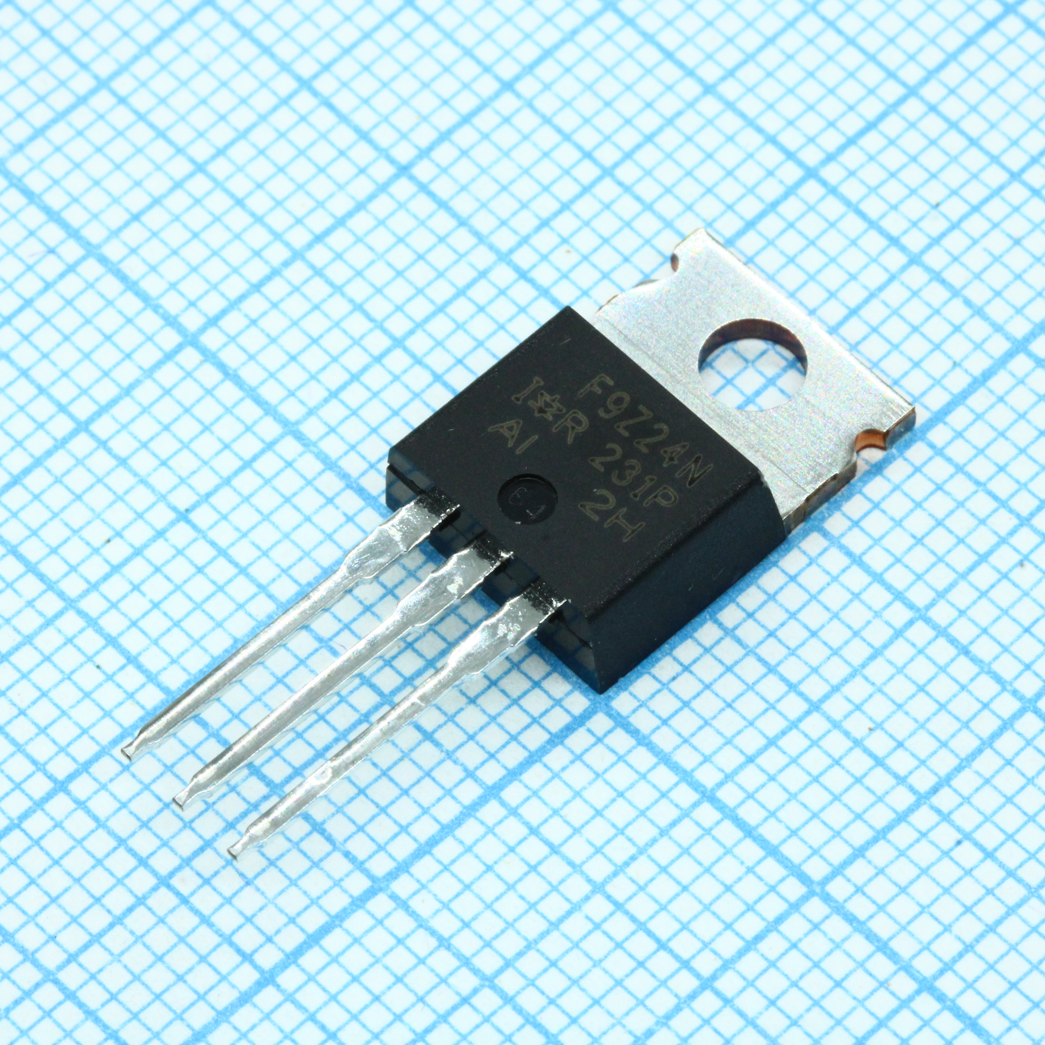 IRF9Z24NPBF - INF