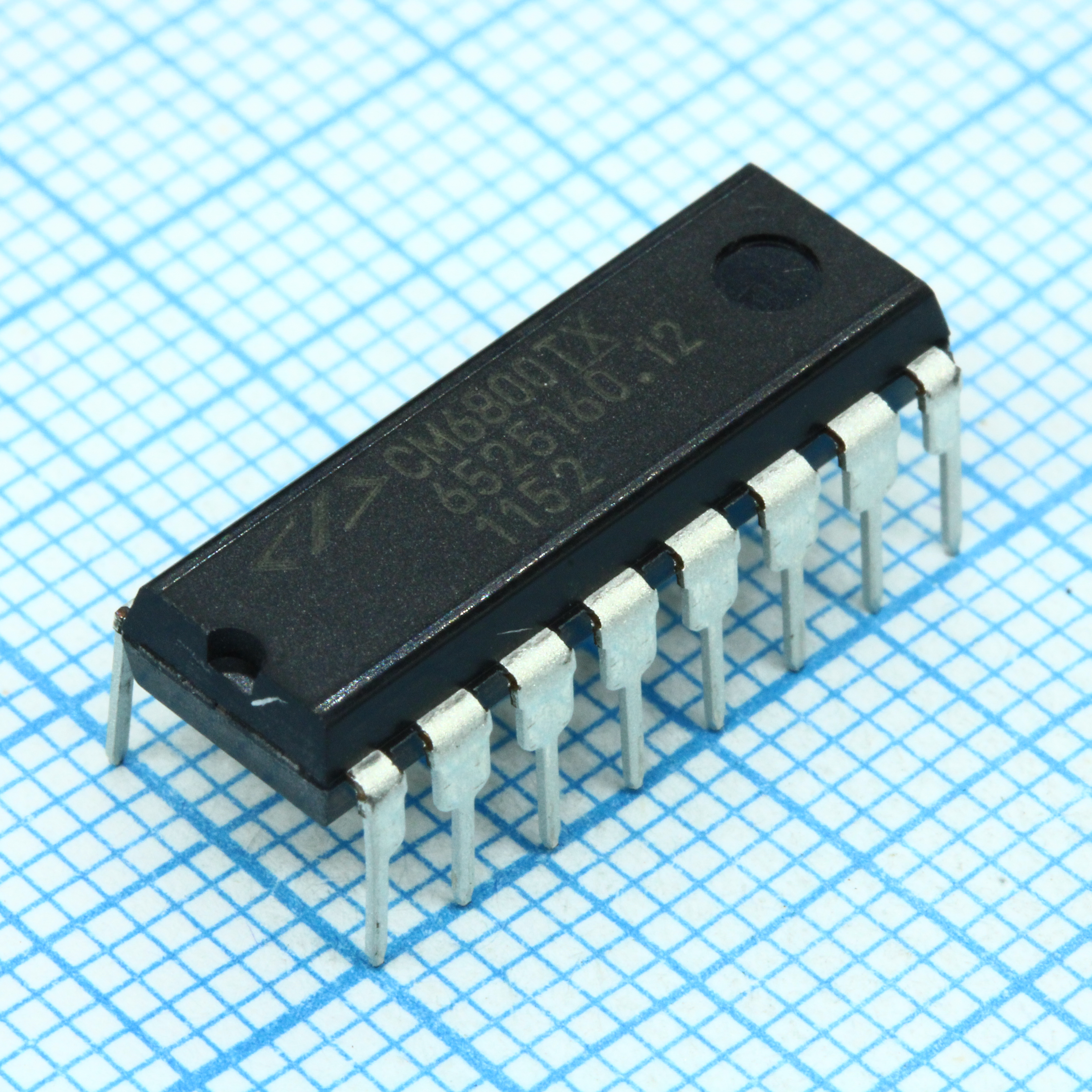 CM6800TXIP - Champ