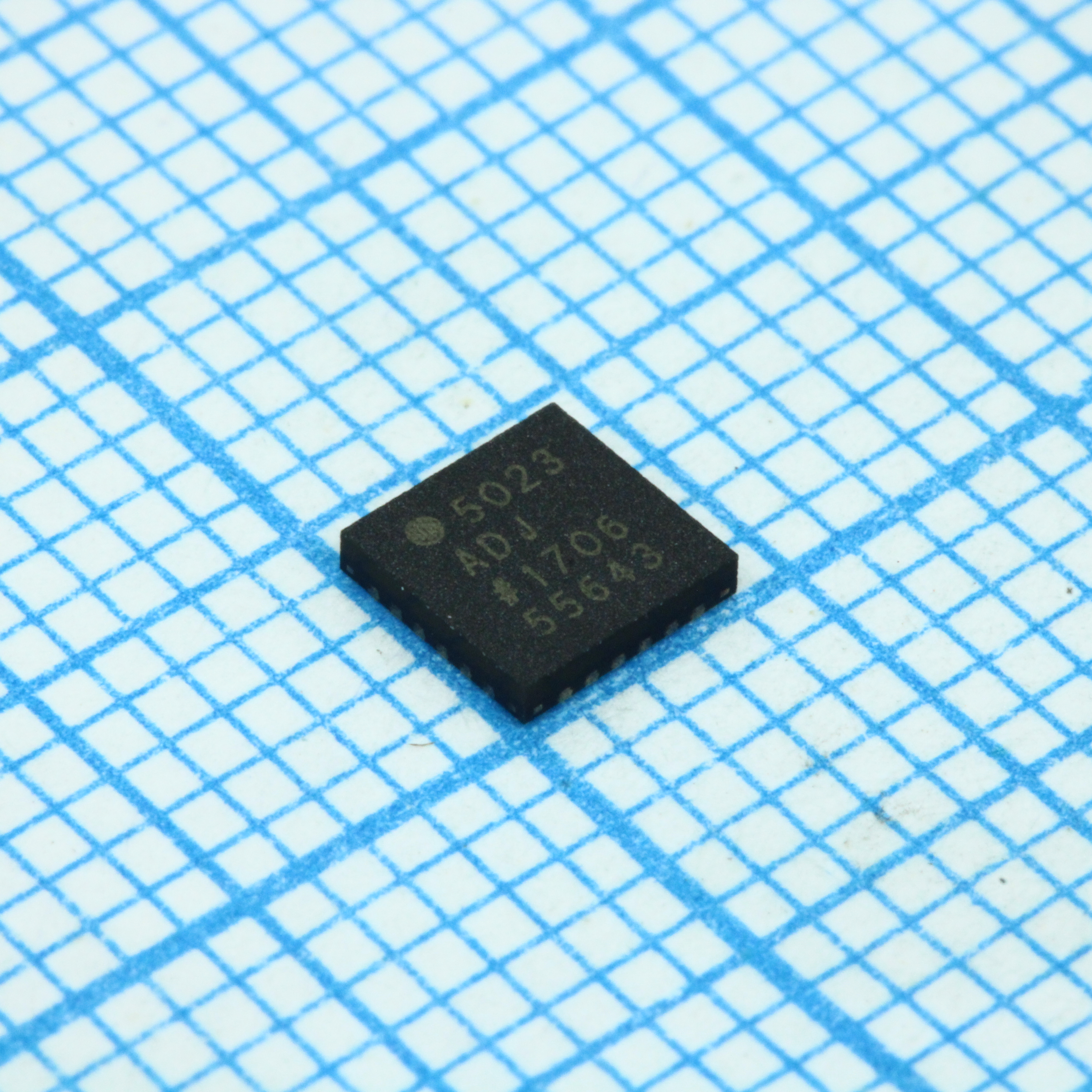 ADP5023ACPZ-R7 - AD